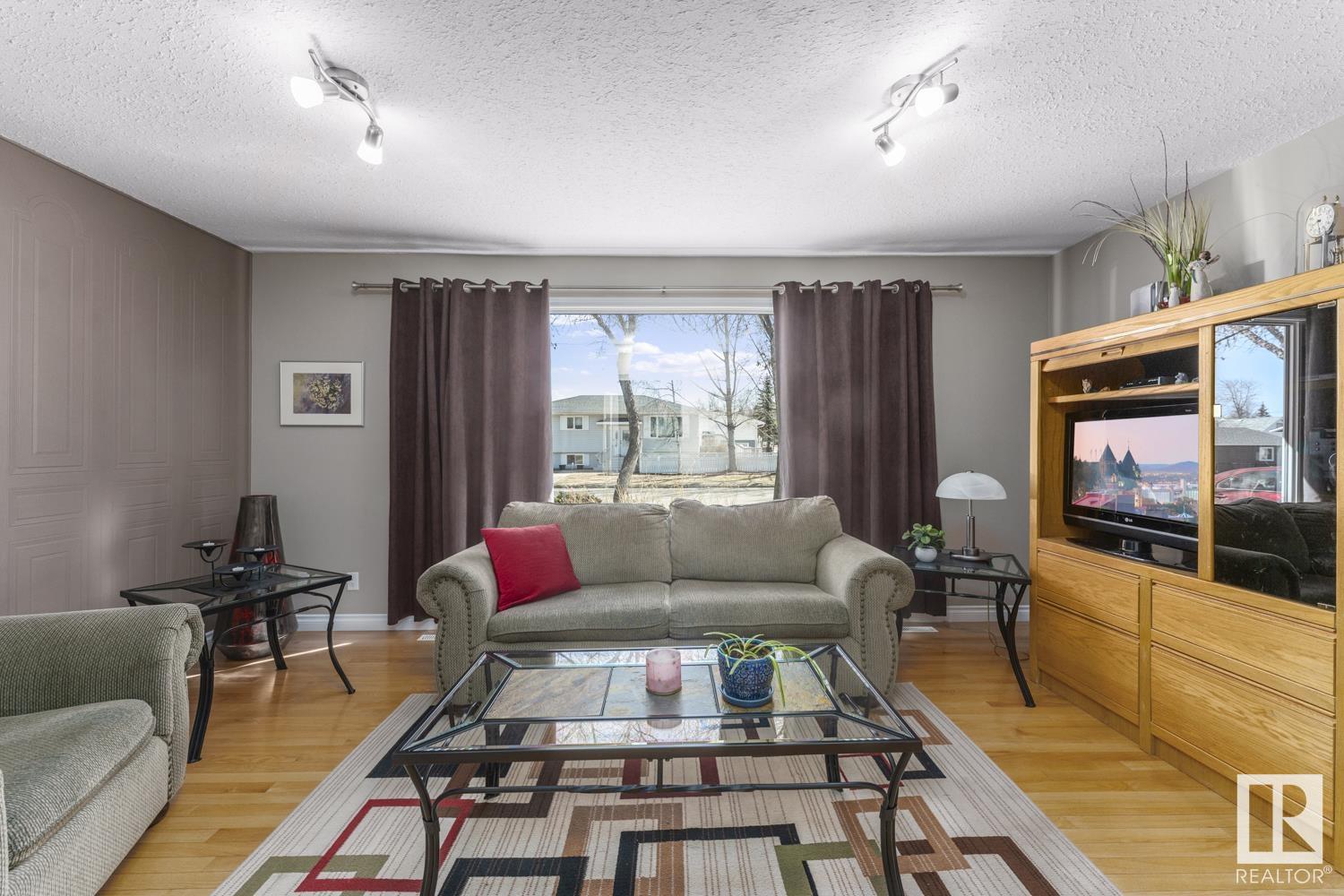      5110 52 ST , Bonnyville Town,  ,T9N 2A9 ;  Listing Number: MLS E4415235
