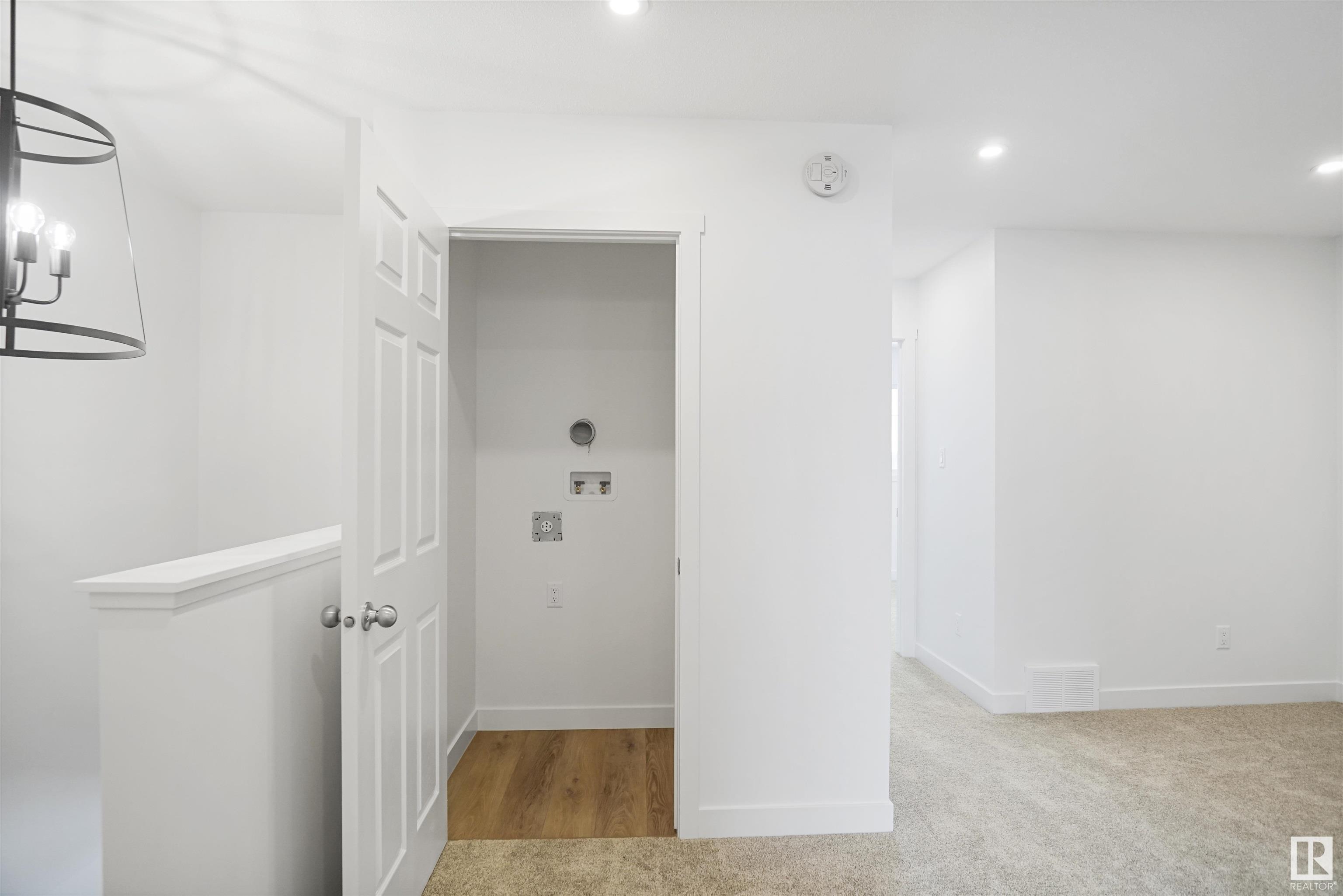      165 SUNLAND WY , Sherwood Park,  ,T8H 2Y7 ;  Listing Number: MLS E4415236