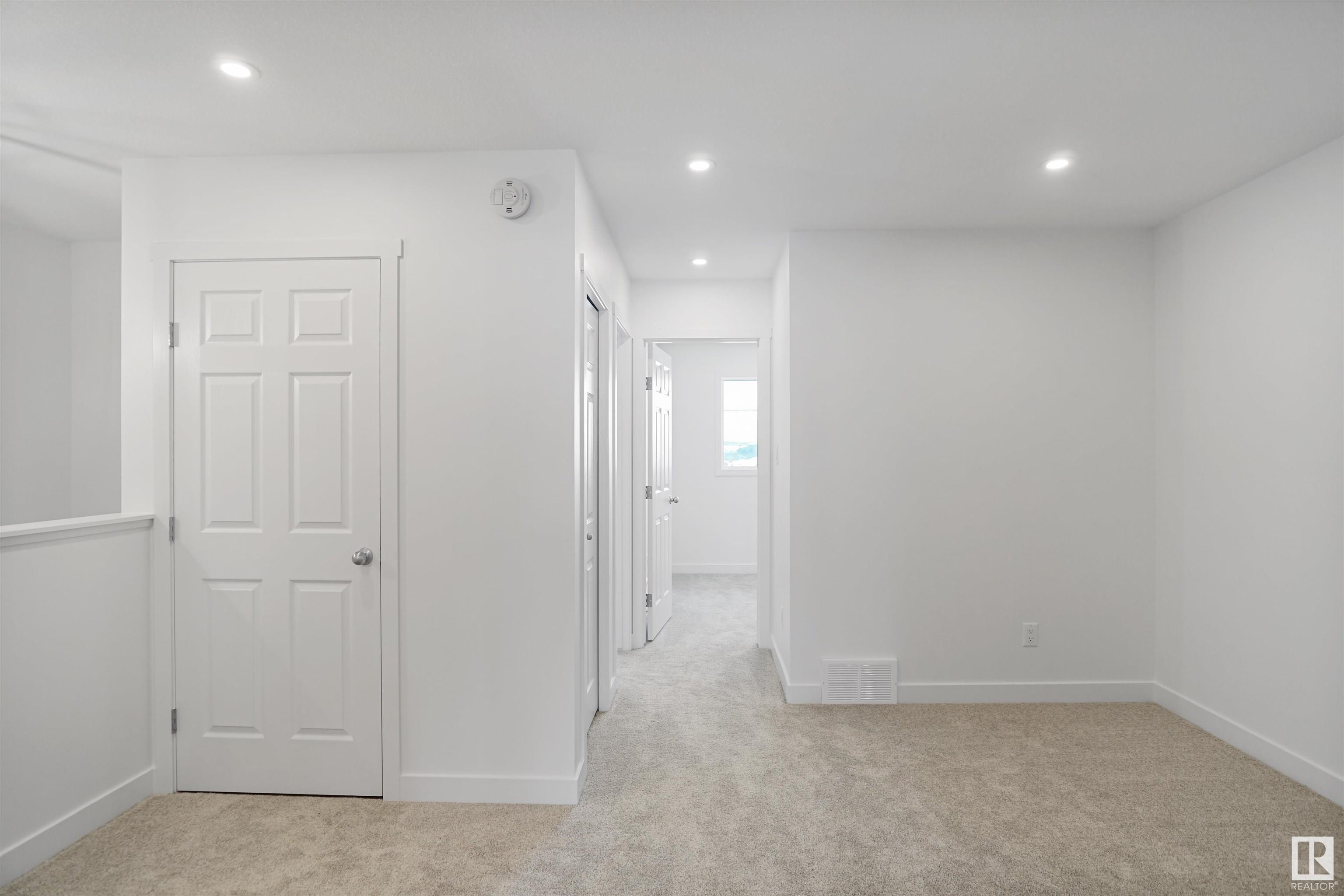      165 SUNLAND WY , Sherwood Park,  ,T8H 2Y7 ;  Listing Number: MLS E4415236