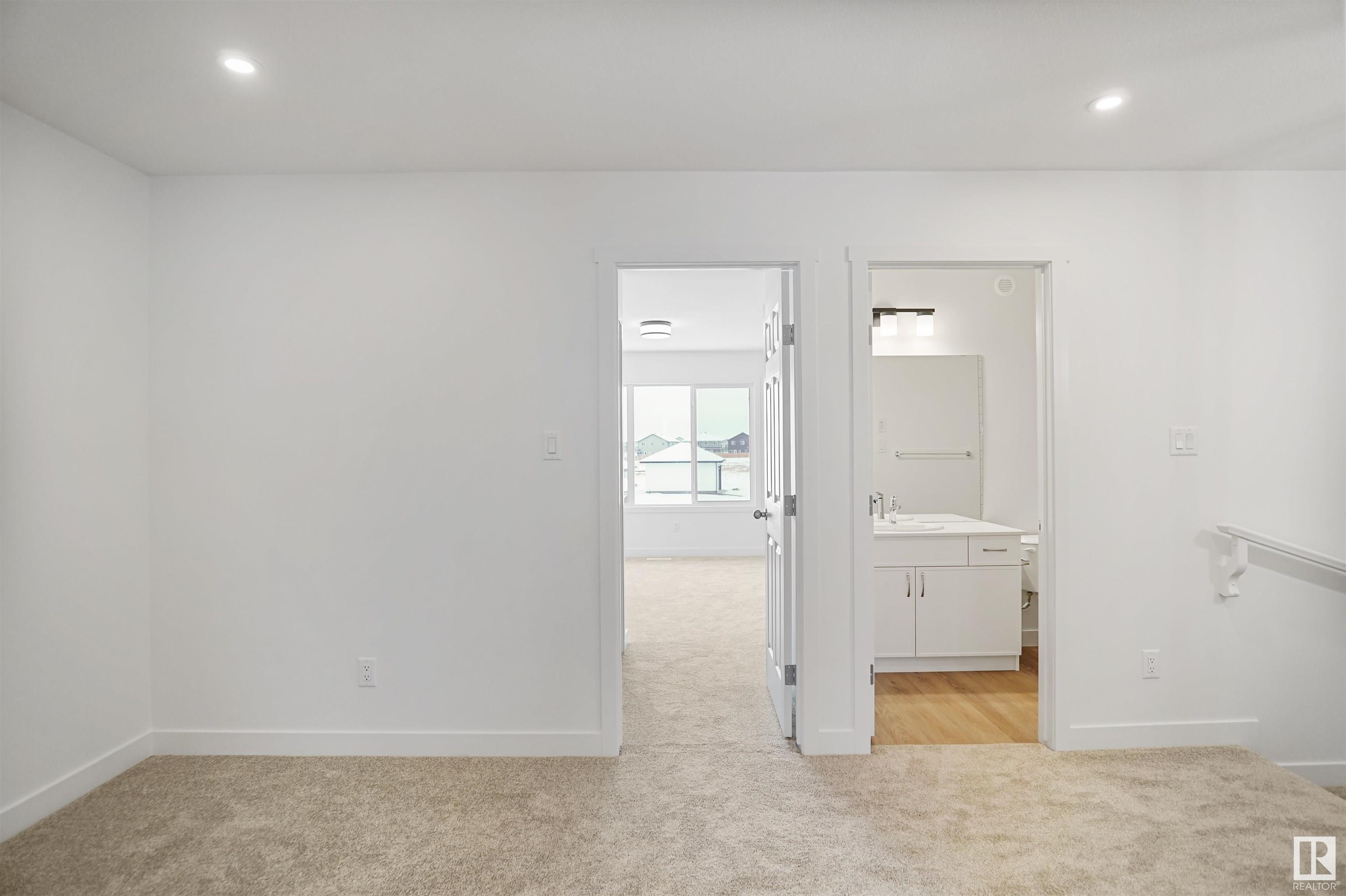      165 SUNLAND WY , Sherwood Park,  ,T8H 2Y7 ;  Listing Number: MLS E4415236