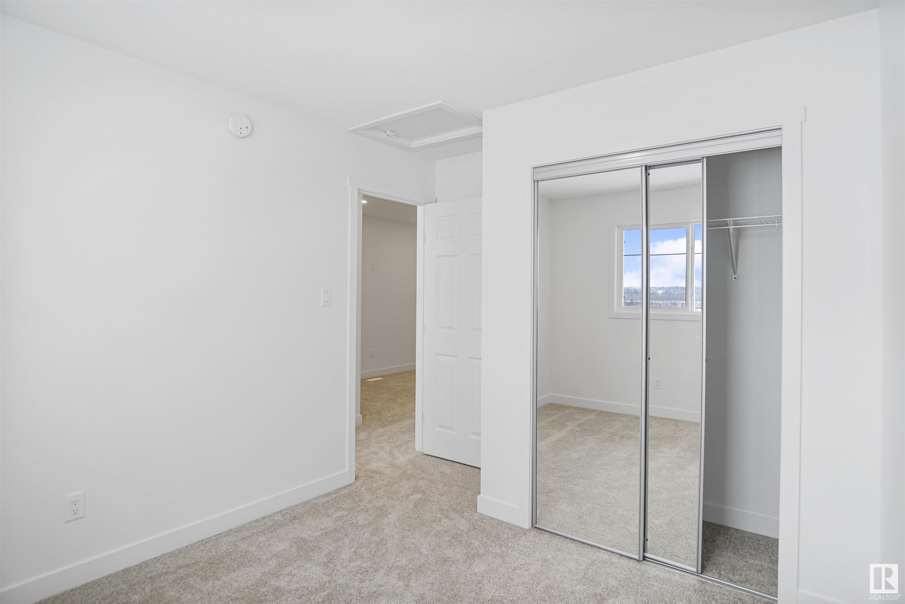      165 SUNLAND WY , Sherwood Park,  ,T8H 2Y7 ;  Listing Number: MLS E4415236