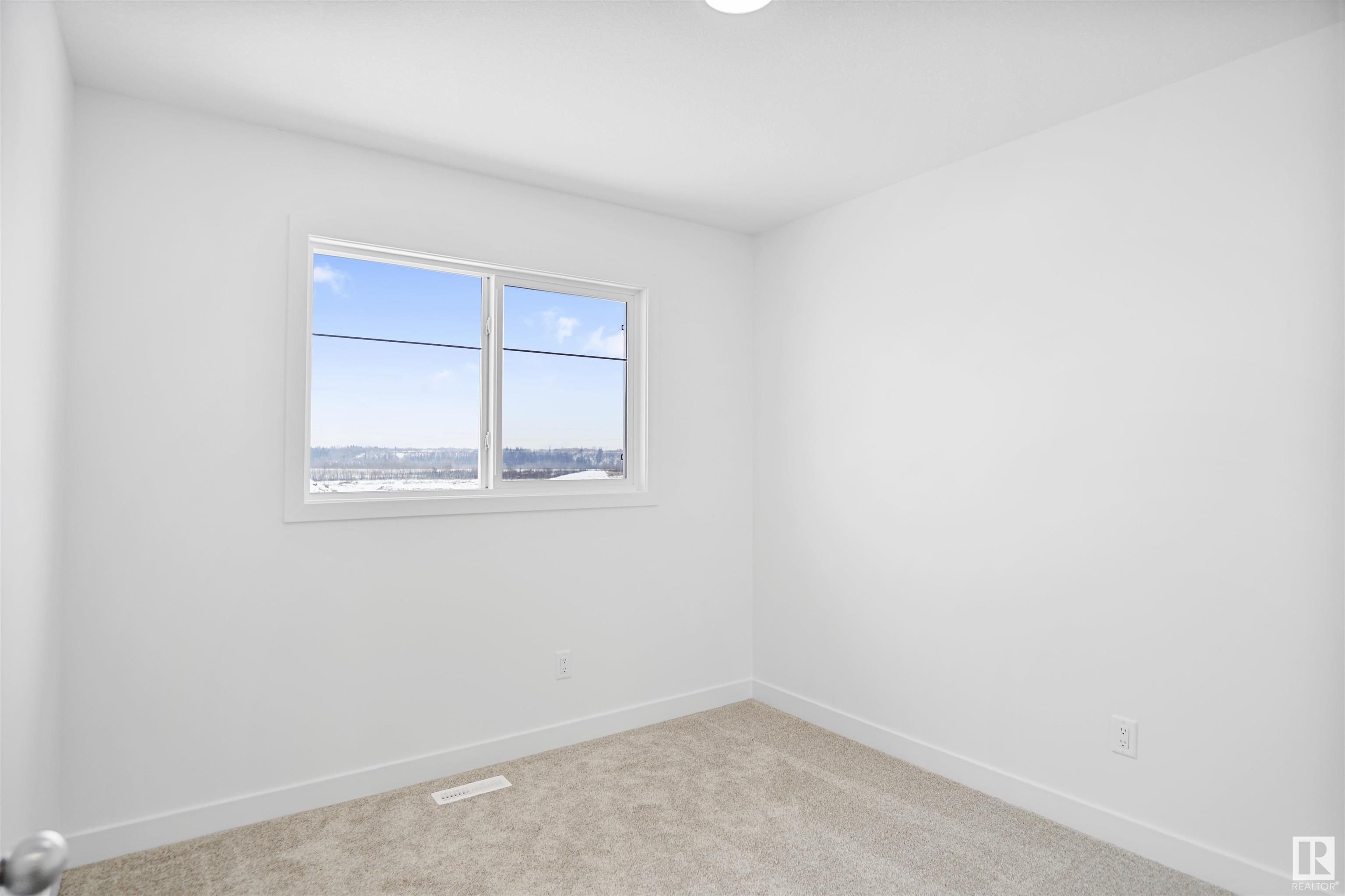      165 SUNLAND WY , Sherwood Park,  ,T8H 2Y7 ;  Listing Number: MLS E4415236