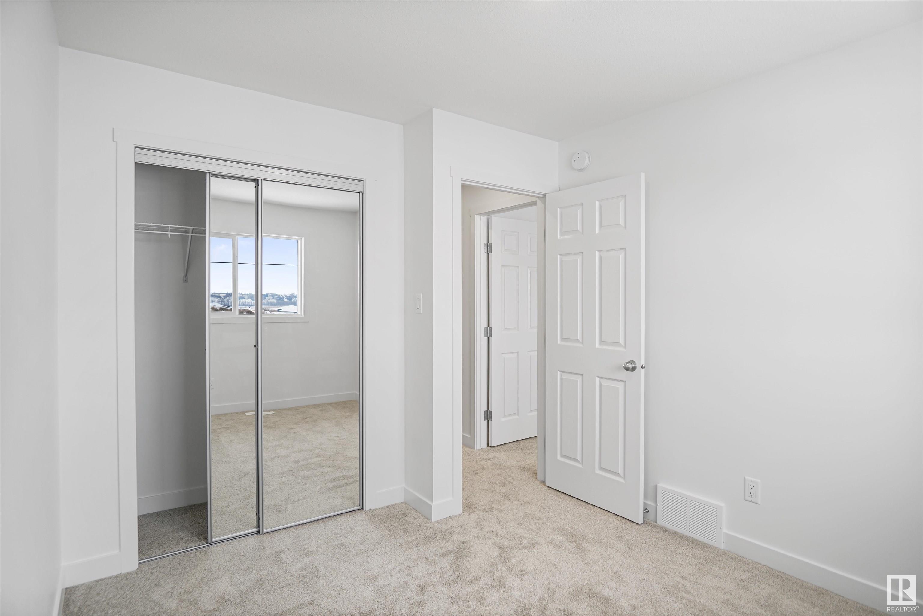      165 SUNLAND WY , Sherwood Park,  ,T8H 2Y7 ;  Listing Number: MLS E4415236