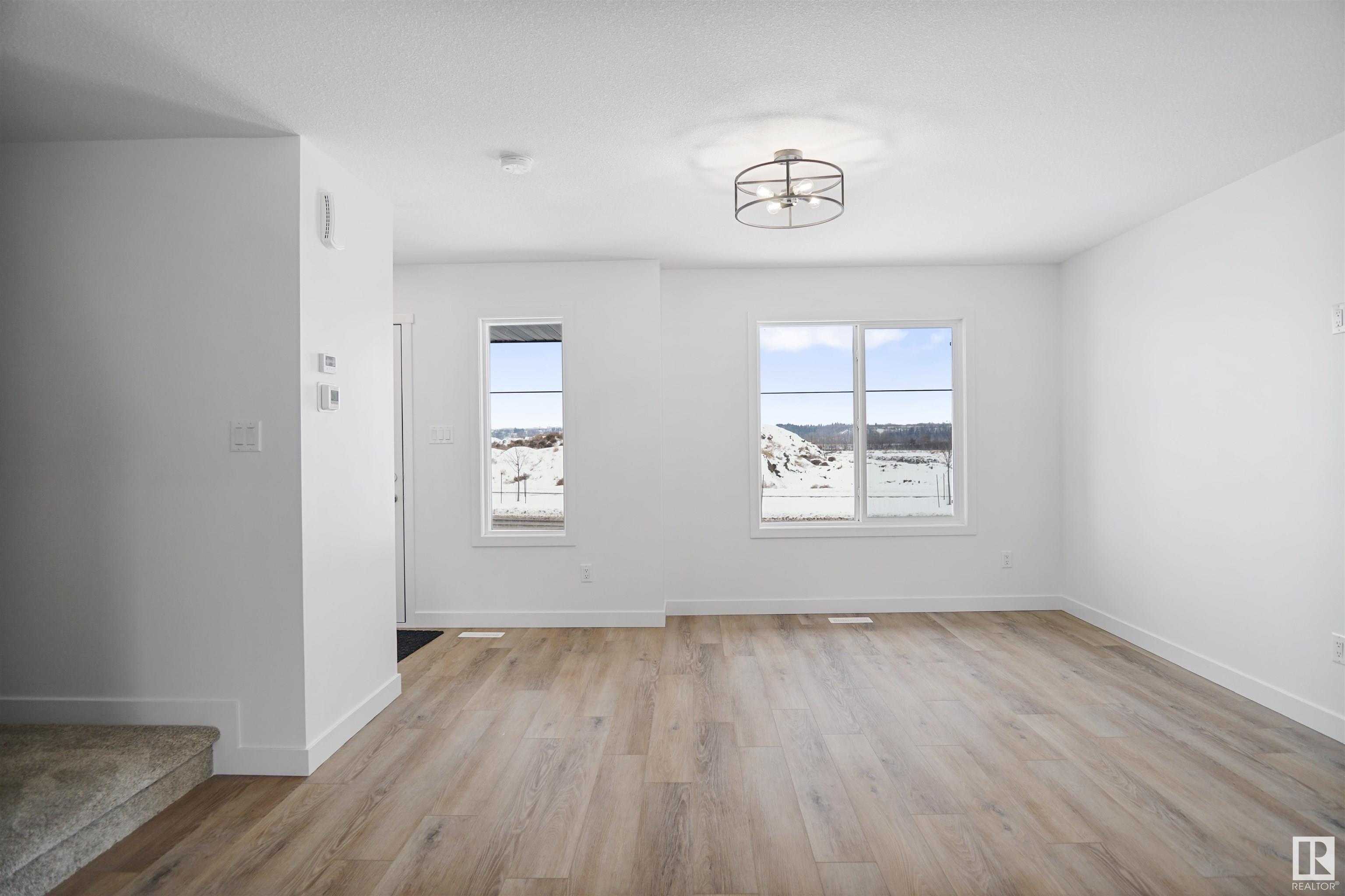      165 SUNLAND WY , Sherwood Park,  ,T8H 2Y7 ;  Listing Number: MLS E4415236