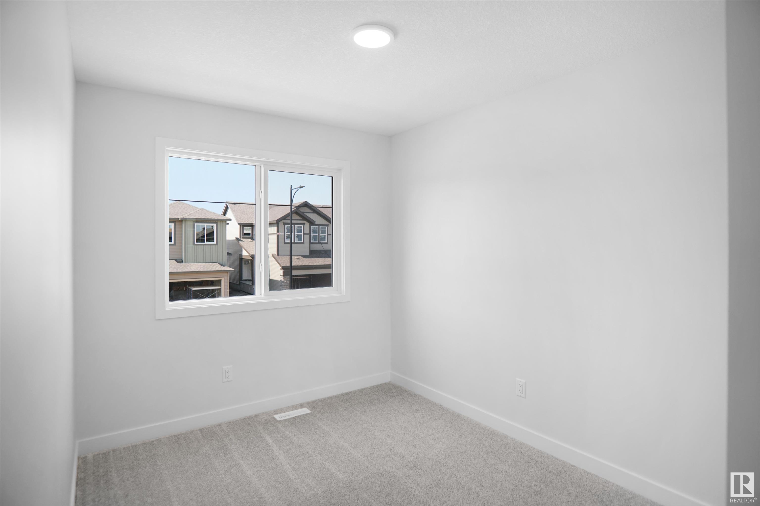      279 SUNLAND WY , Sherwood Park,  ,T8H 2Y7 ;  Listing Number: MLS E4415238