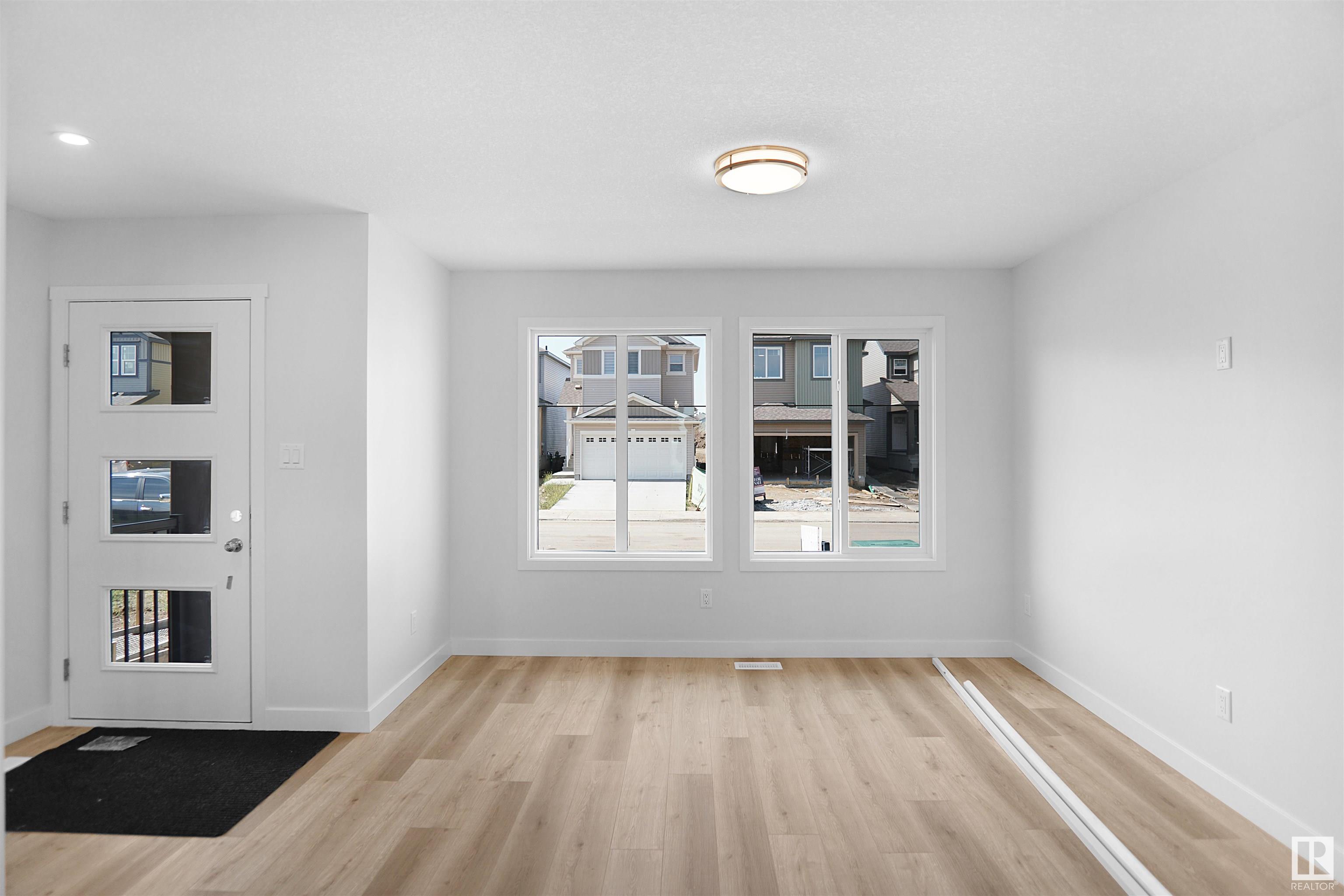      279 SUNLAND WY , Sherwood Park,  ,T8H 2Y7 ;  Listing Number: MLS E4415238
