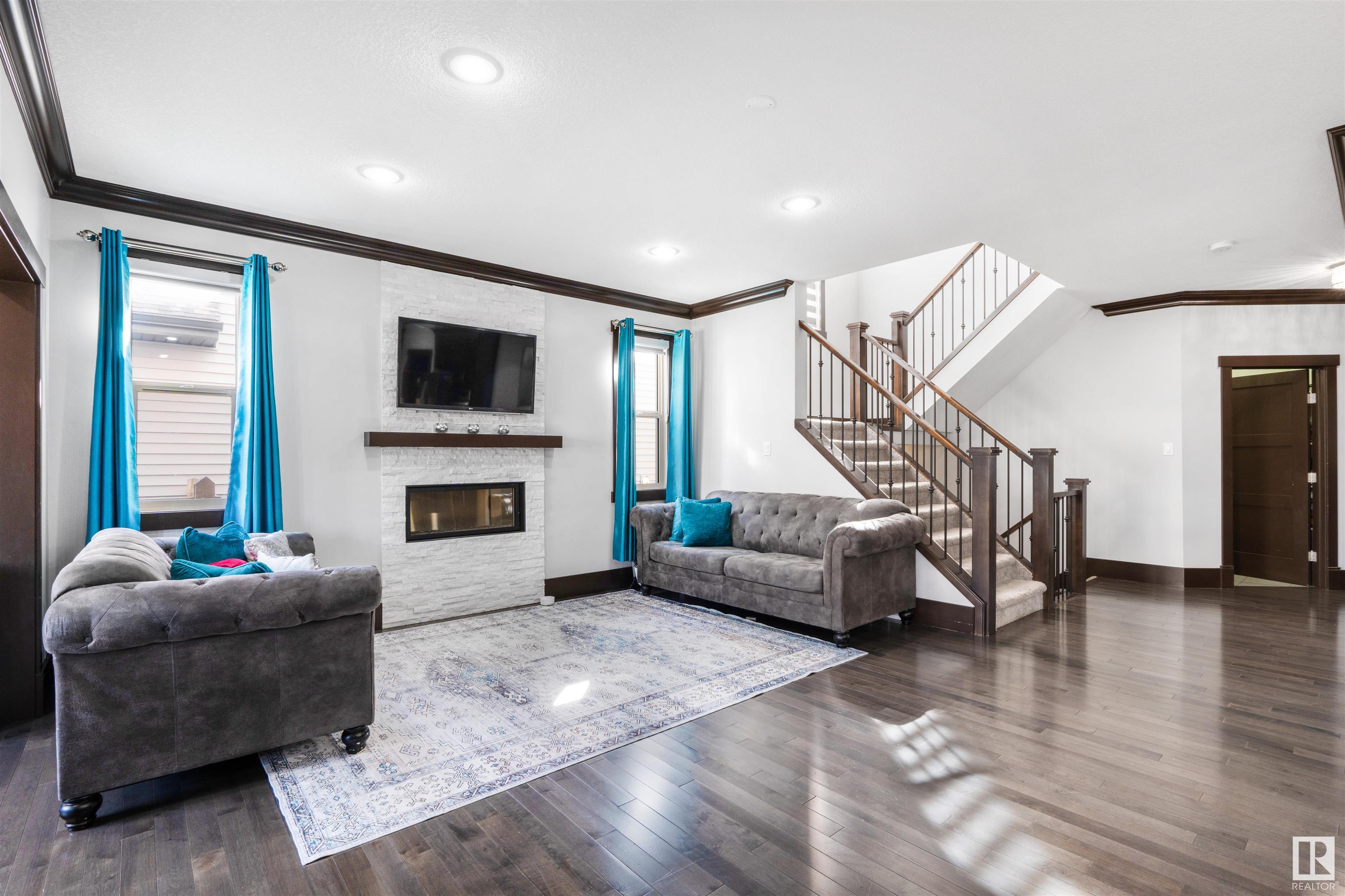      3223 ALLAN WY SW , Edmonton,  ,T6W 2L8 ;  Listing Number: MLS E4415239