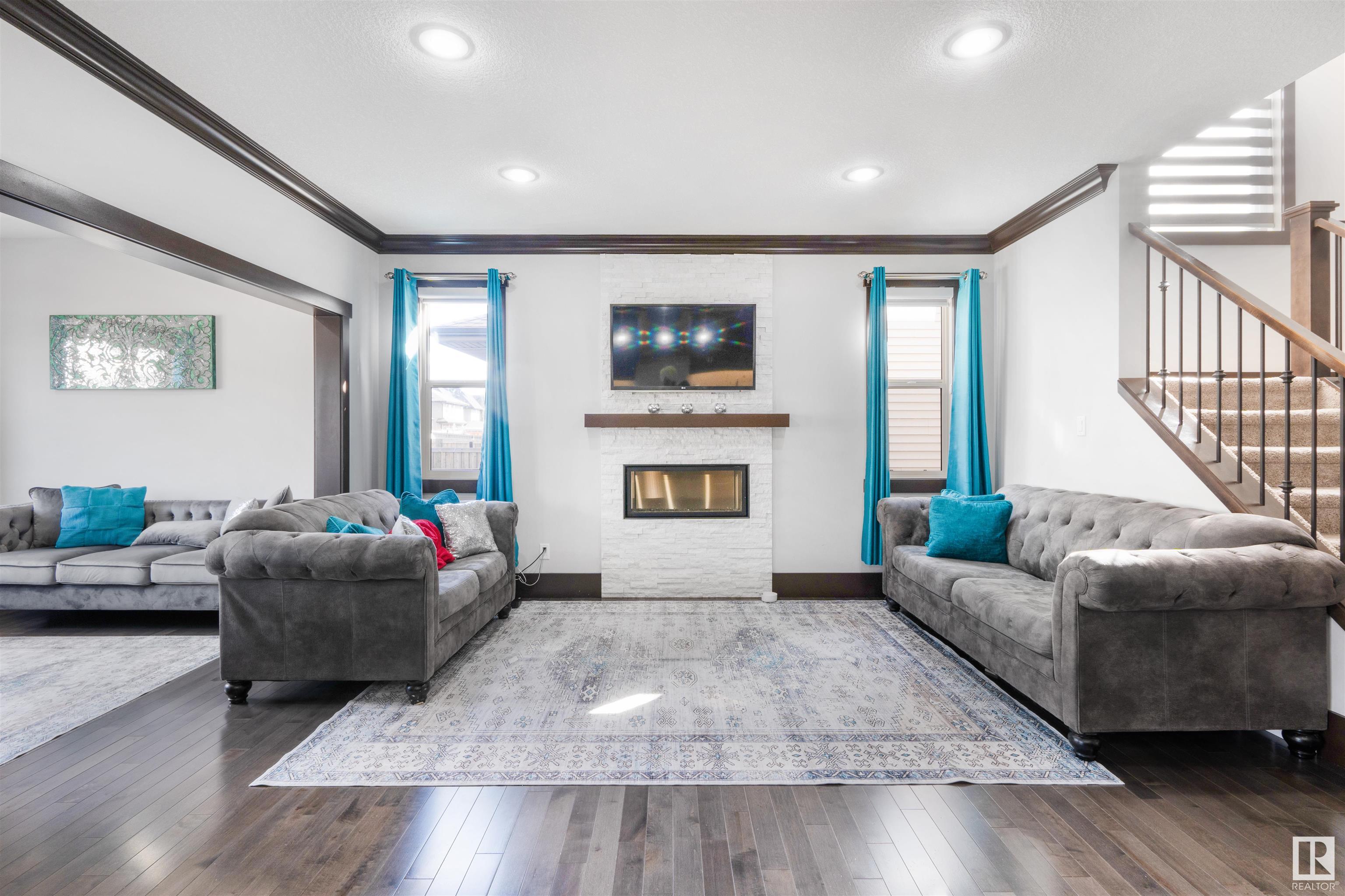      3223 ALLAN WY SW , Edmonton,  ,T6W 2L8 ;  Listing Number: MLS E4415239