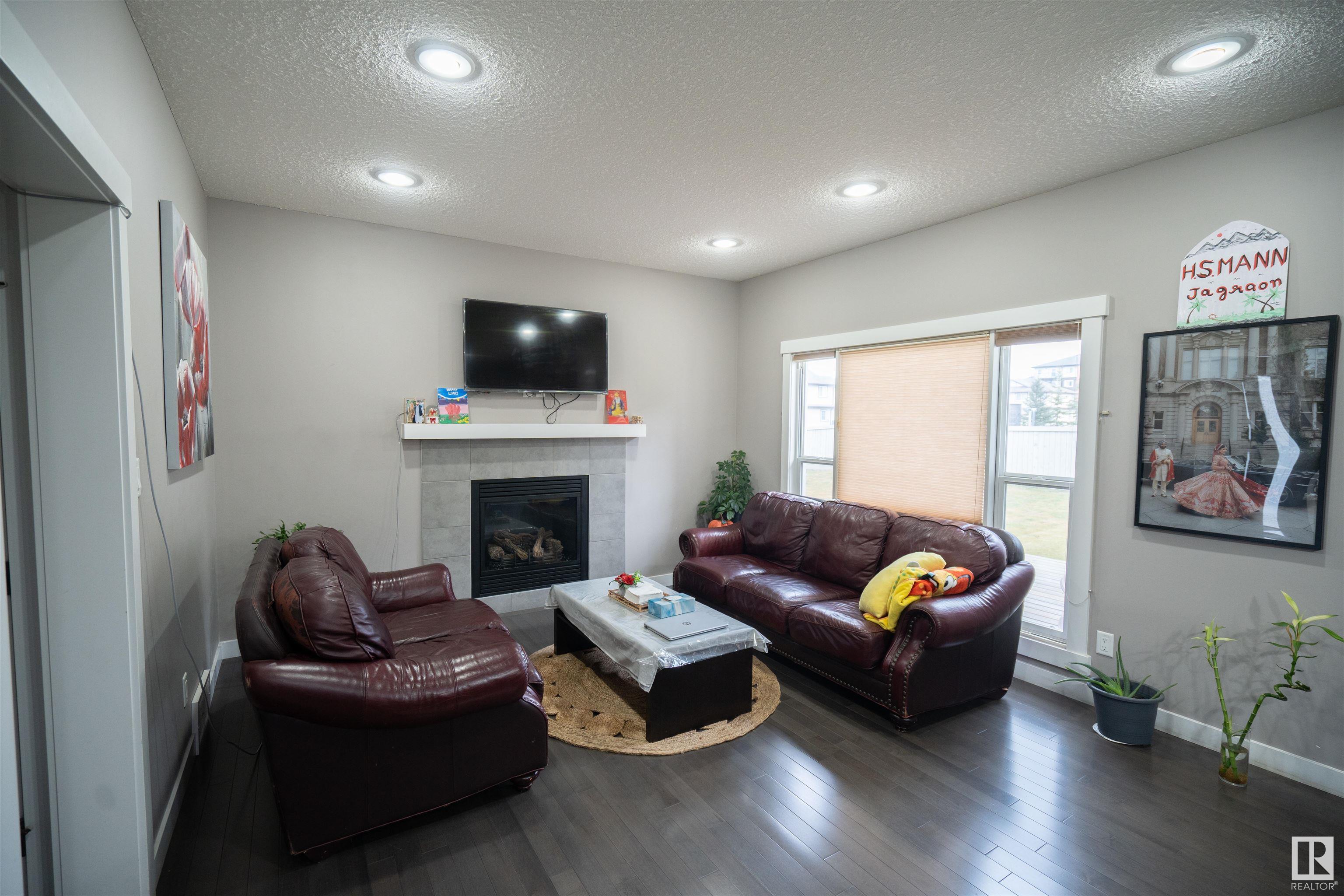      711 57 Street SW SW , Edmonton,  ,T6X 0G6 ;  Listing Number: MLS E4415264
