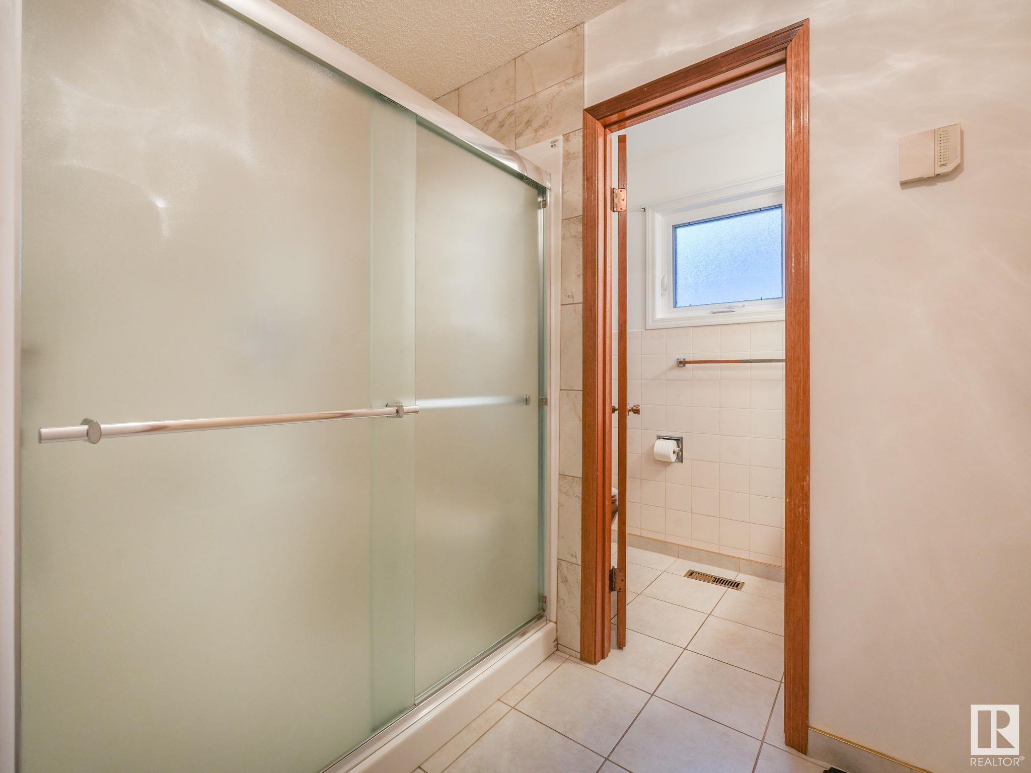      7223 152B AV NW , Edmonton,  ,T5C 3N6 ;  Listing Number: MLS E4415282