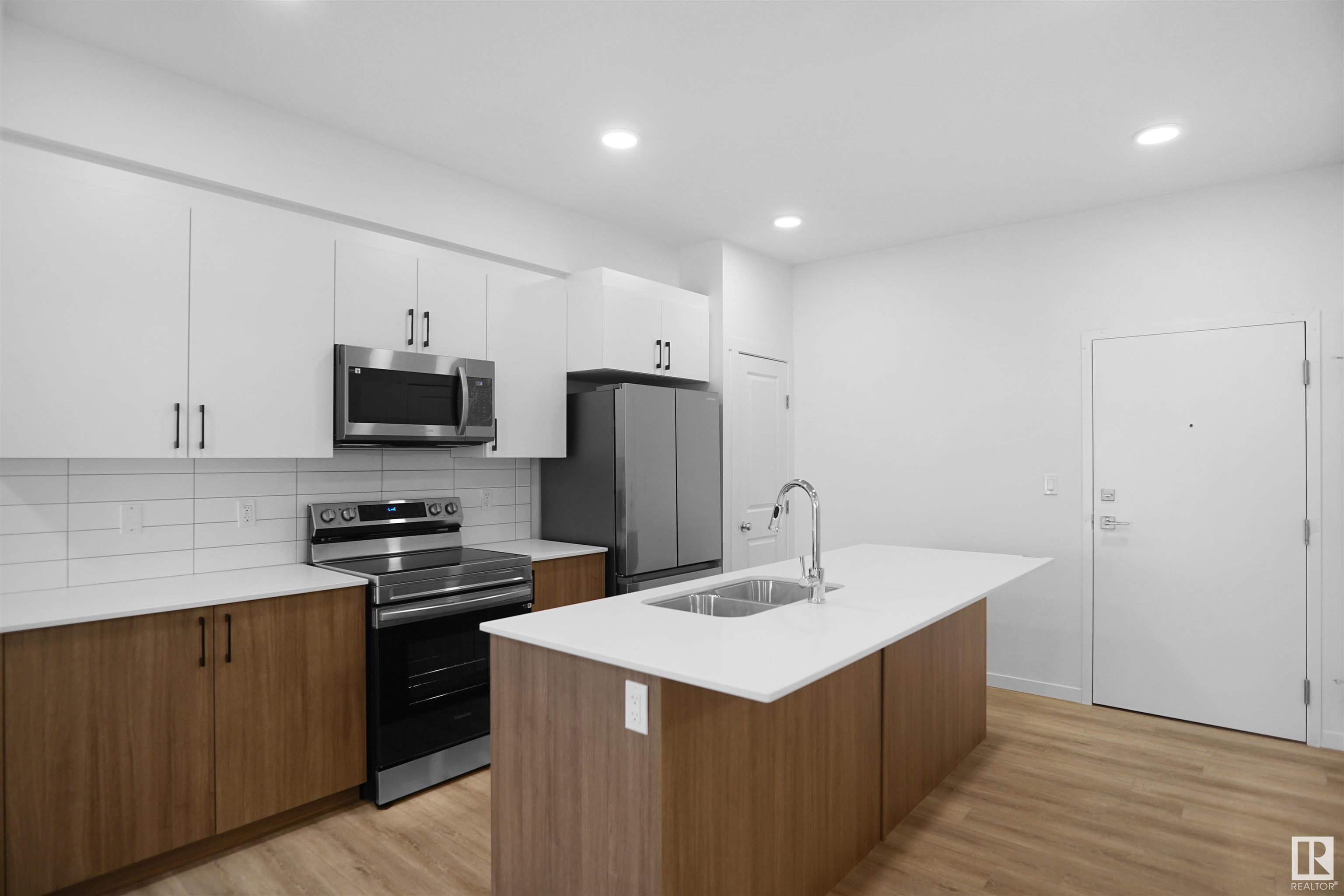      #301 9227 228 ST NW , Edmonton,  ,T5T 7R9 ;  Listing Number: MLS E4415294
