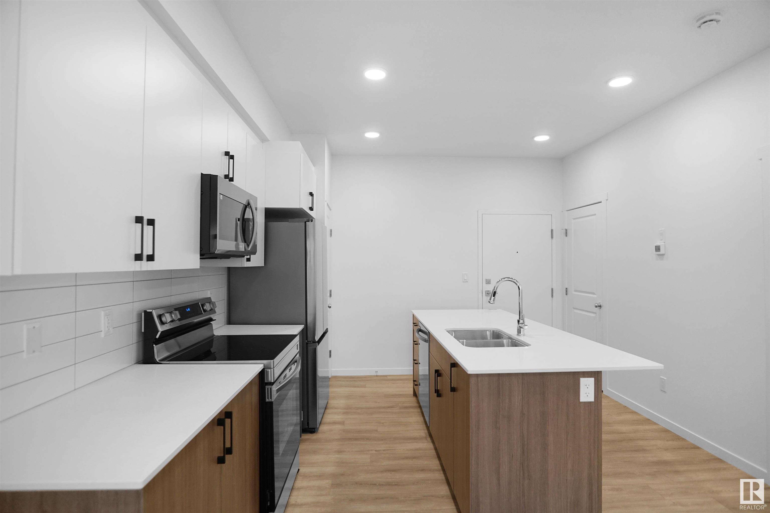      #301 9227 228 ST NW , Edmonton,  ,T5T 7R9 ;  Listing Number: MLS E4415294