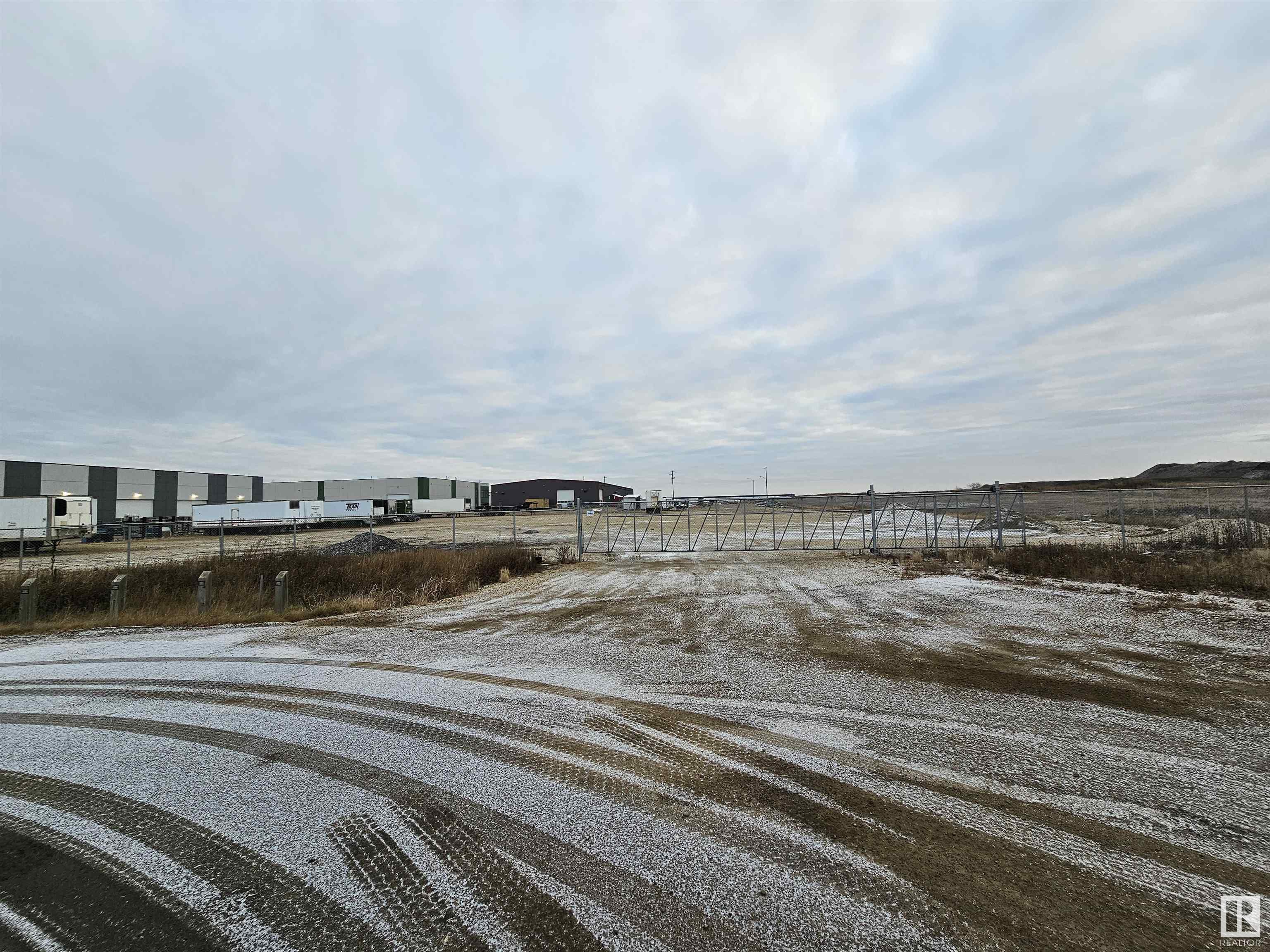      3285 10 ST , Nisku,  ,T9E 1E7 ;  Listing Number: MLS E4415298