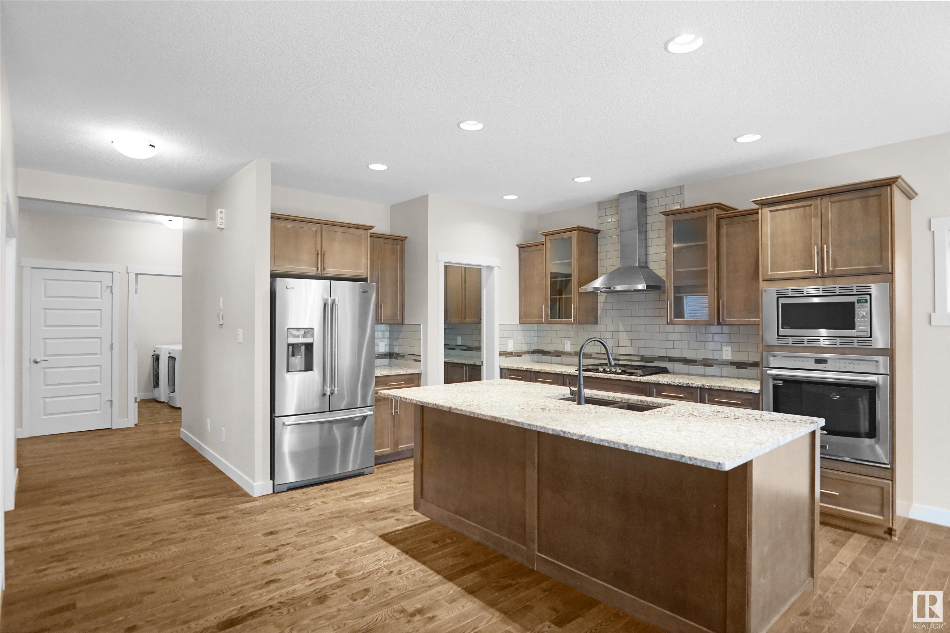      20519 97 AV NW , Edmonton,  ,T5T 4V7 ;  Listing Number: MLS E4415306