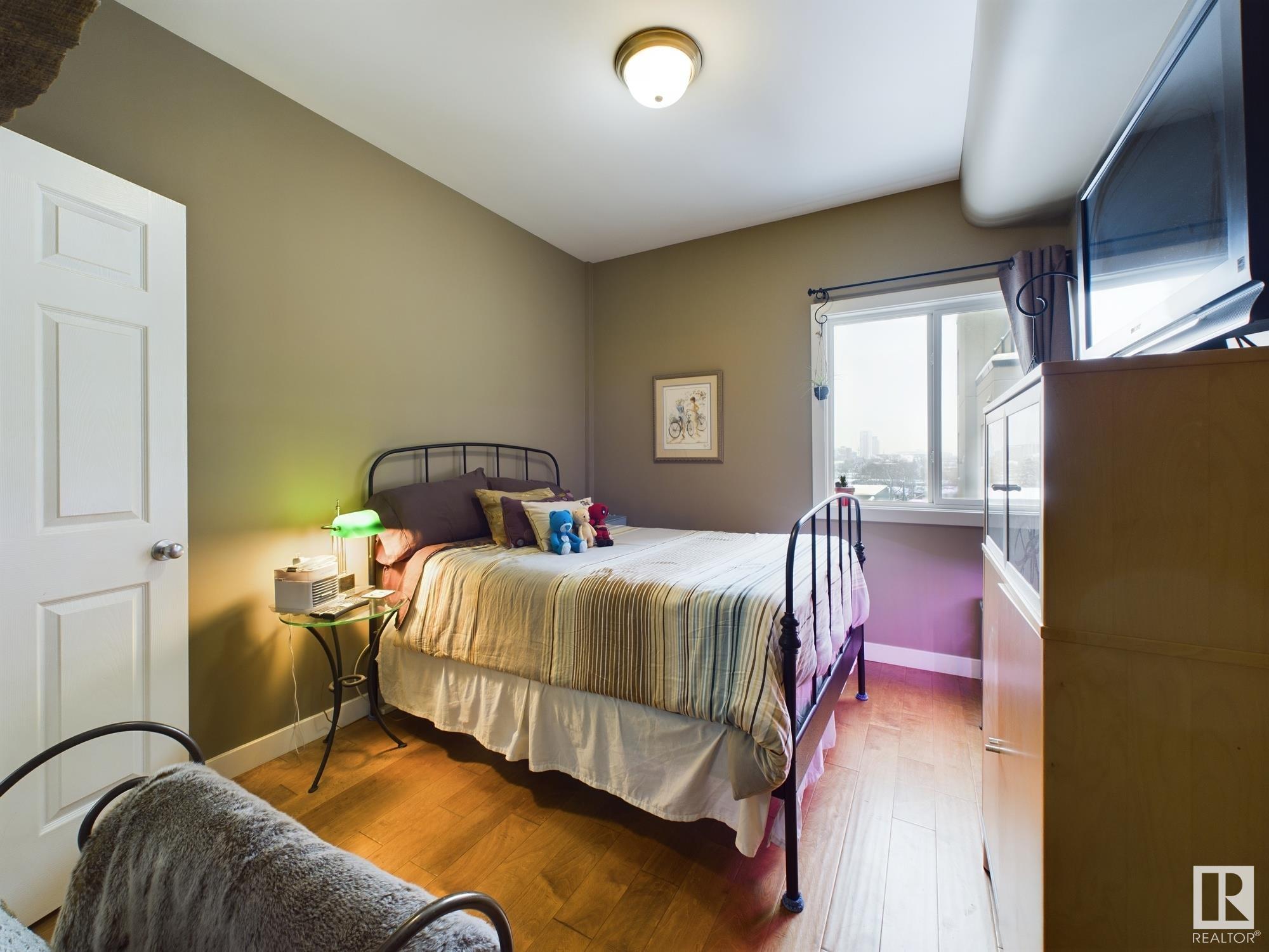      #619 10235 112 ST NW , Edmonton,  ,T5K 1M7 ;  Listing Number: MLS E4415321