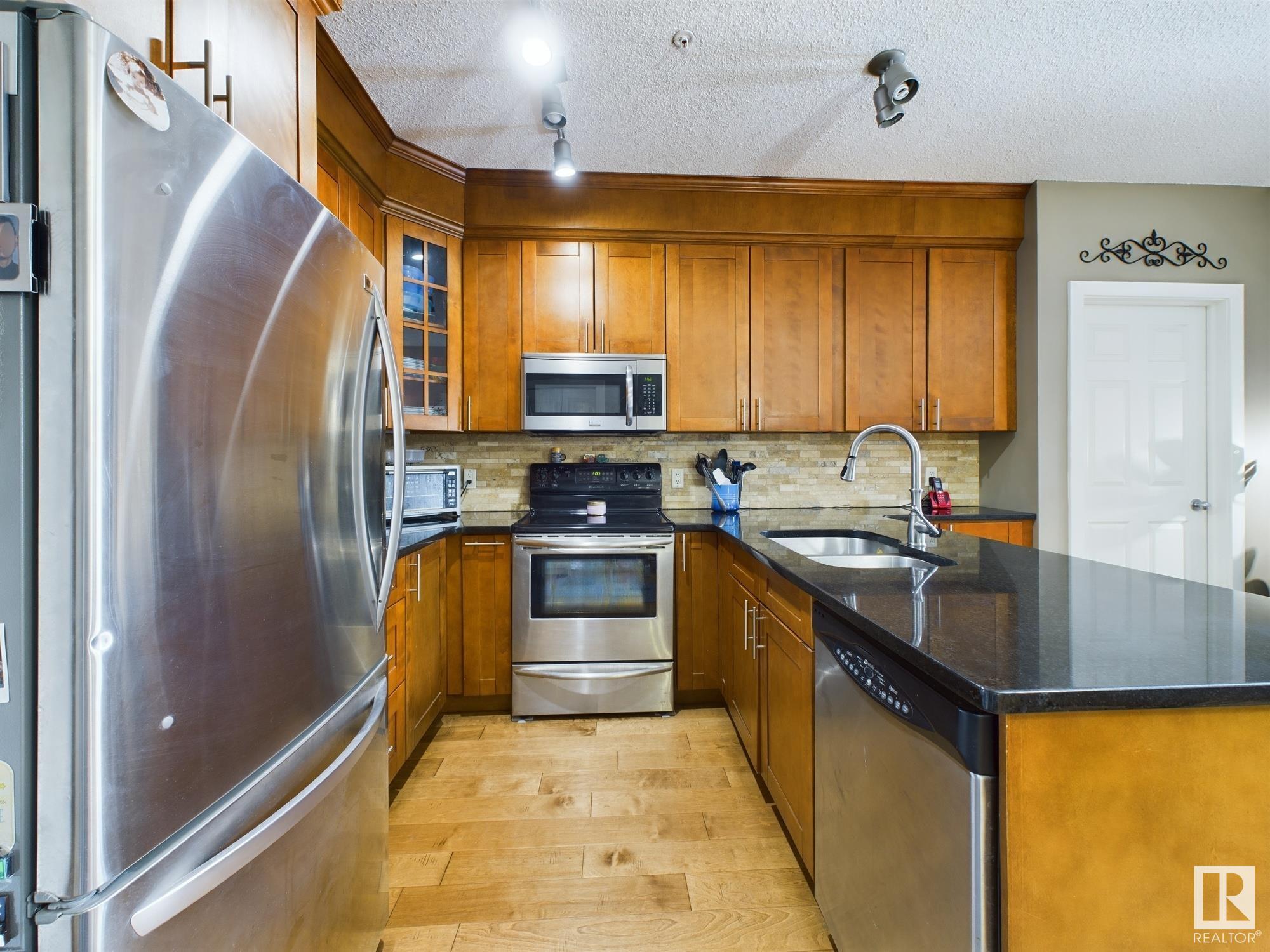      #619 10235 112 ST NW , Edmonton,  ,T5K 1M7 ;  Listing Number: MLS E4415321