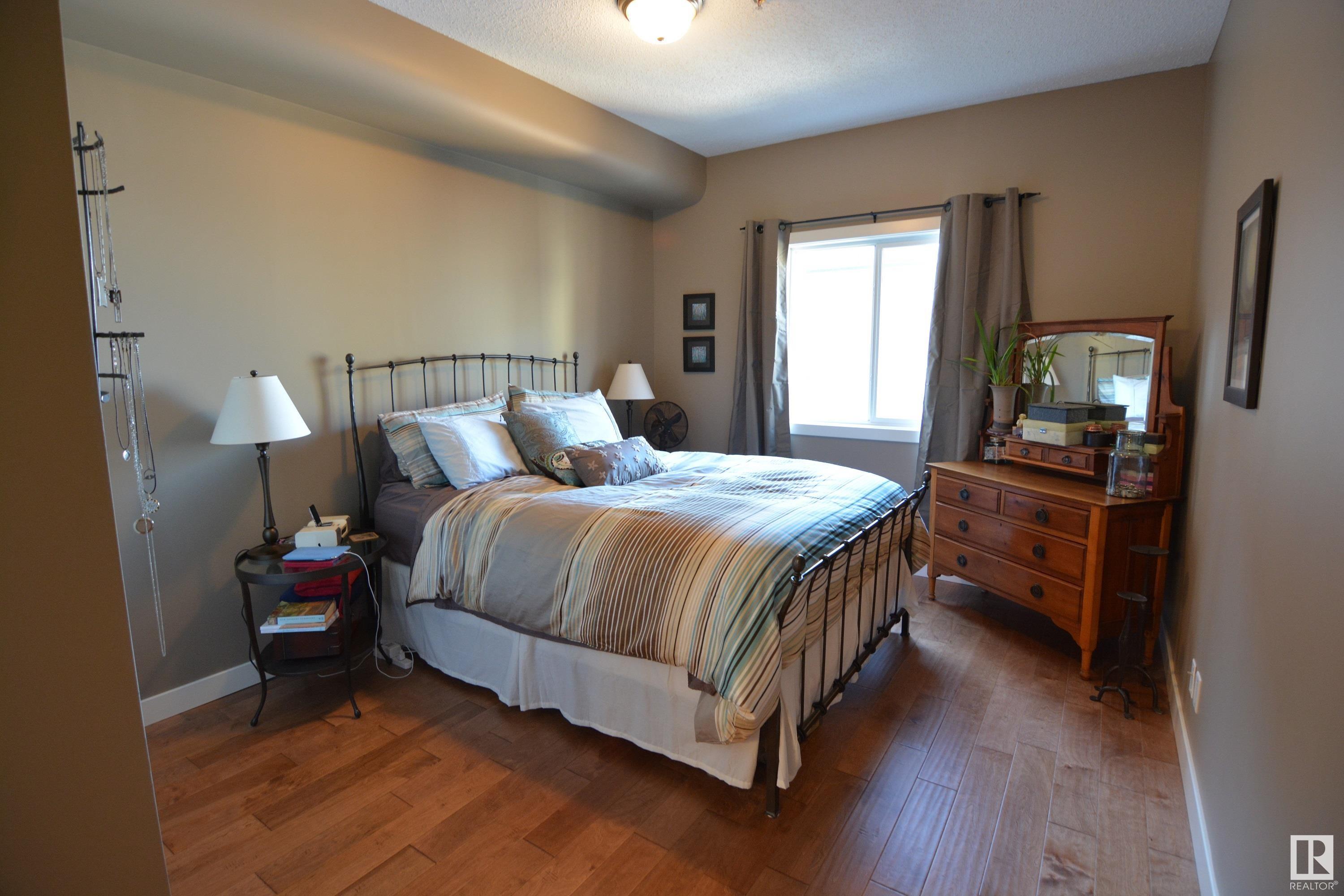      #619 10235 112 ST NW , Edmonton,  ,T5K 1M7 ;  Listing Number: MLS E4415321