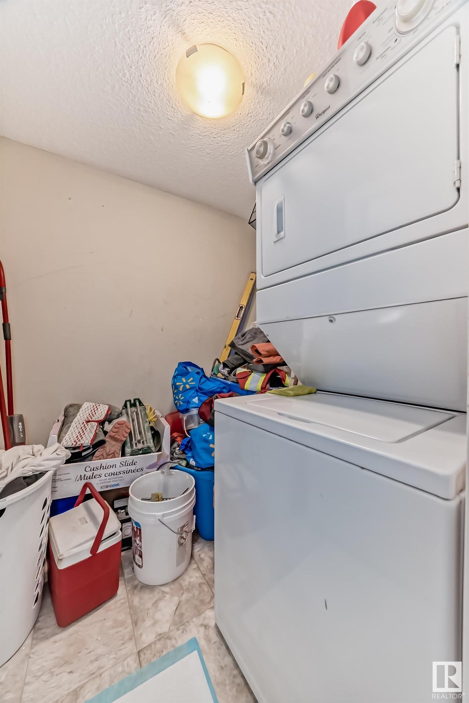      #205 3670 139 AV NW , Edmonton,  ,T5Y 3N5 ;  Listing Number: MLS E4415336