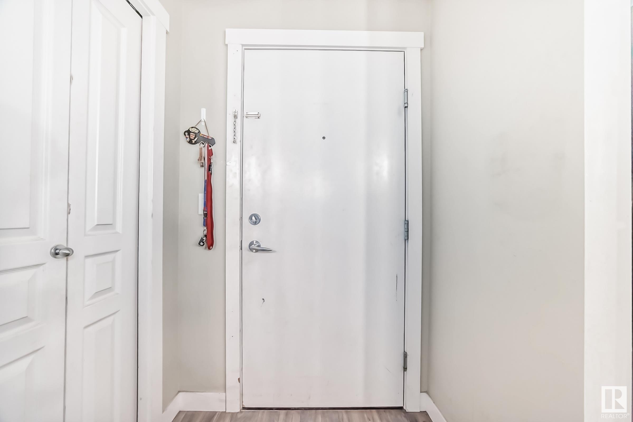      #205 3670 139 AV NW , Edmonton,  ,T5Y 3N5 ;  Listing Number: MLS E4415336