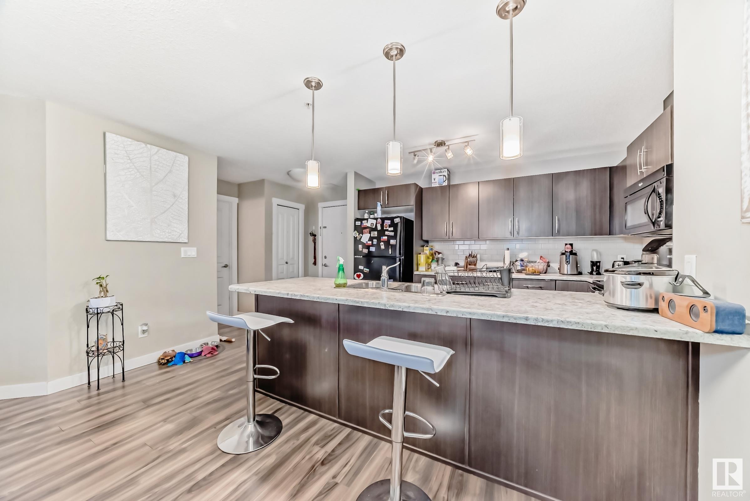      #205 3670 139 AV NW , Edmonton,  ,T5Y 3N5 ;  Listing Number: MLS E4415336