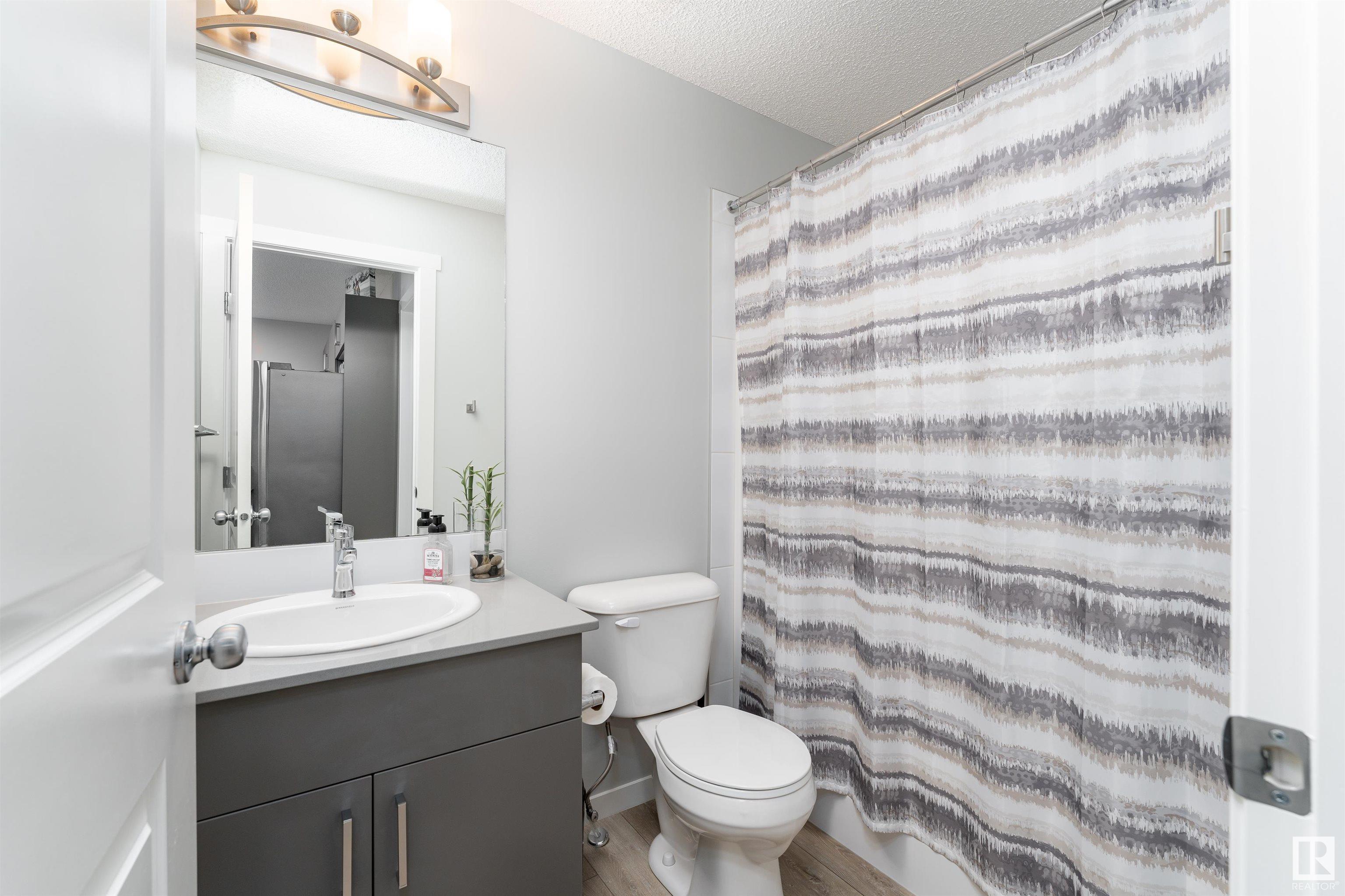      #32 1110 DANIELS LINK LI SW , Edmonton,  ,T6W 4N6 ;  Listing Number: MLS E4415340