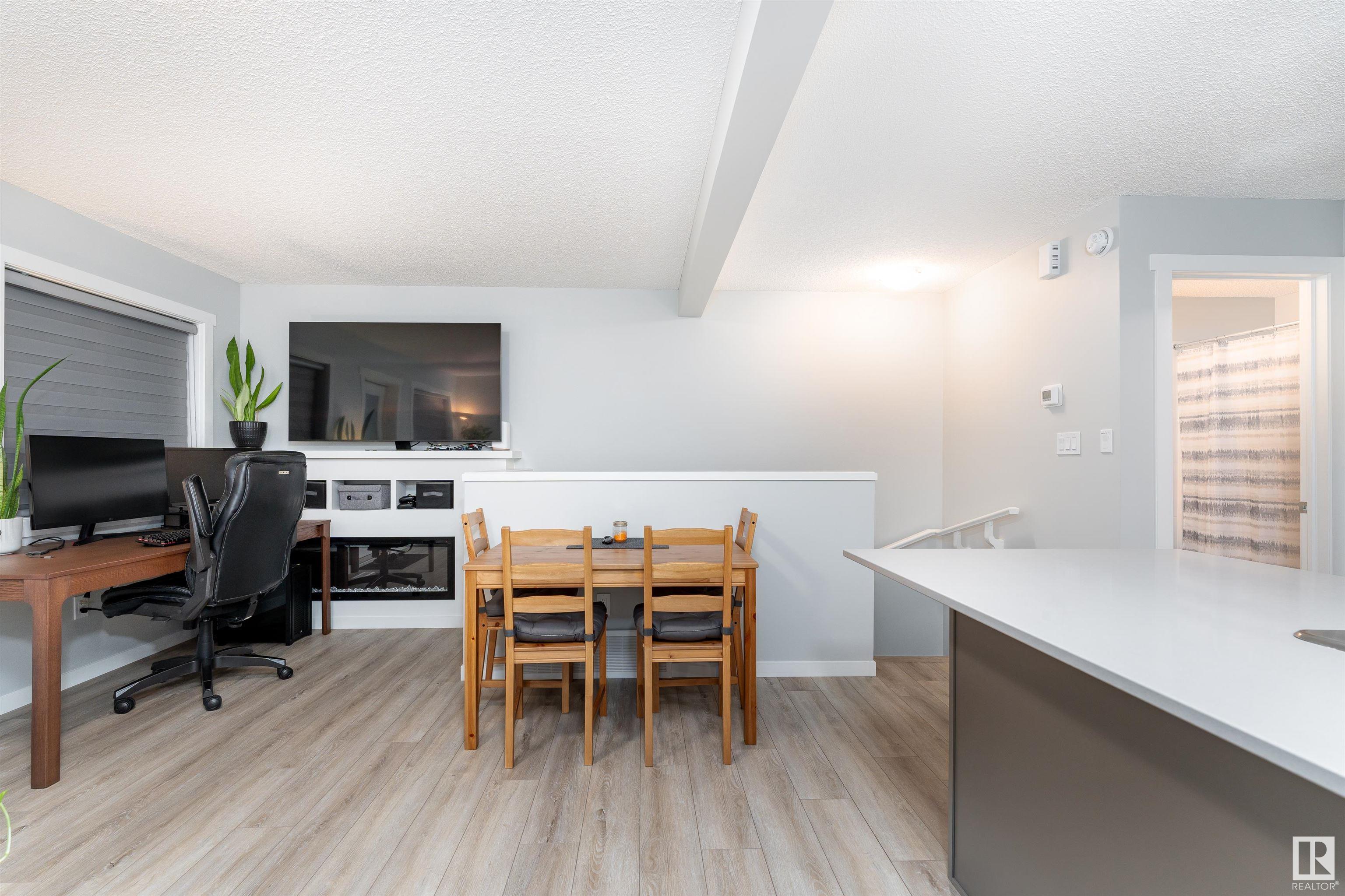      #32 1110 DANIELS LINK LI SW , Edmonton,  ,T6W 4N6 ;  Listing Number: MLS E4415340