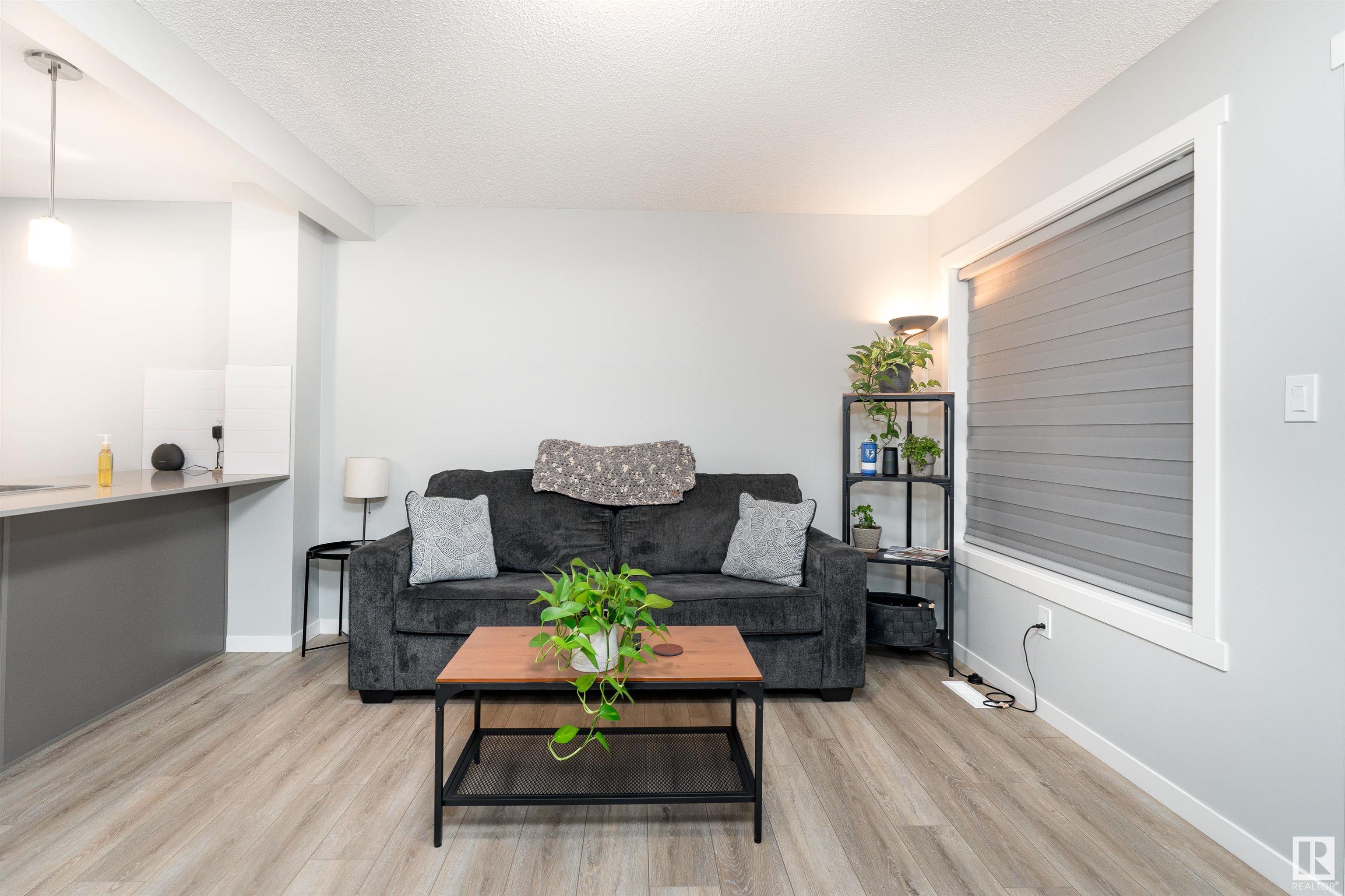      #32 1110 DANIELS LINK LI SW , Edmonton,  ,T6W 4N6 ;  Listing Number: MLS E4415340