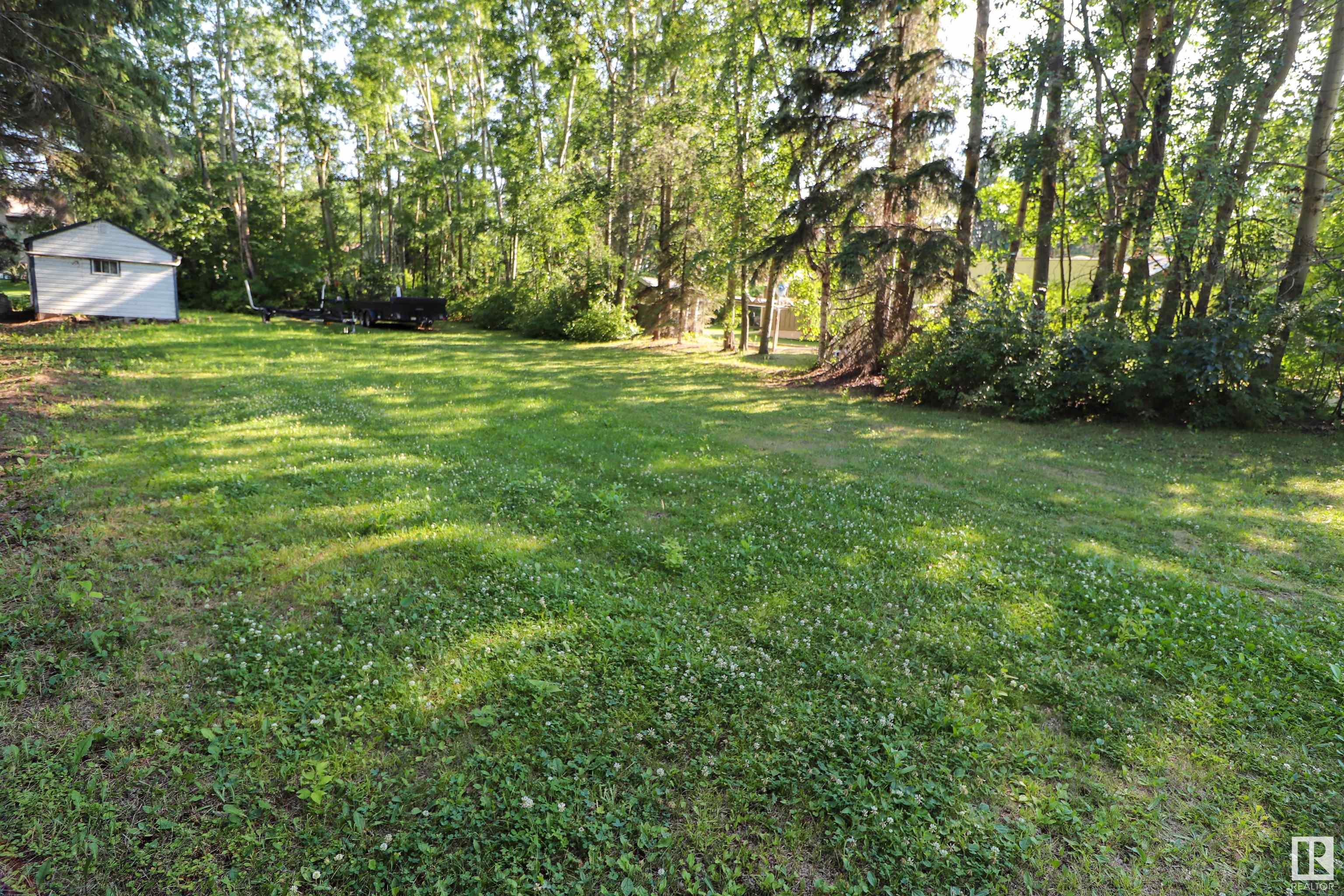      323 3 ST , Rural Lac Ste. Anne County,  ,T0E 0A0 ;  Listing Number: MLS E4415367