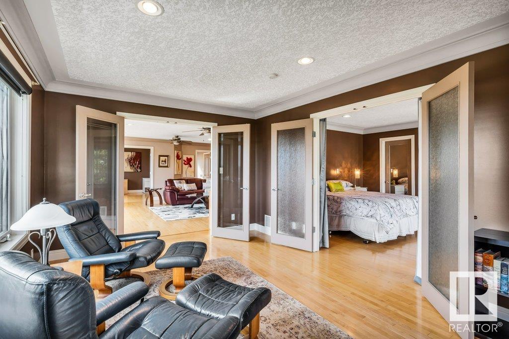      5508 ADA BV NW , Edmonton,  ,T5N 4N8 ;  Listing Number: MLS E4415426