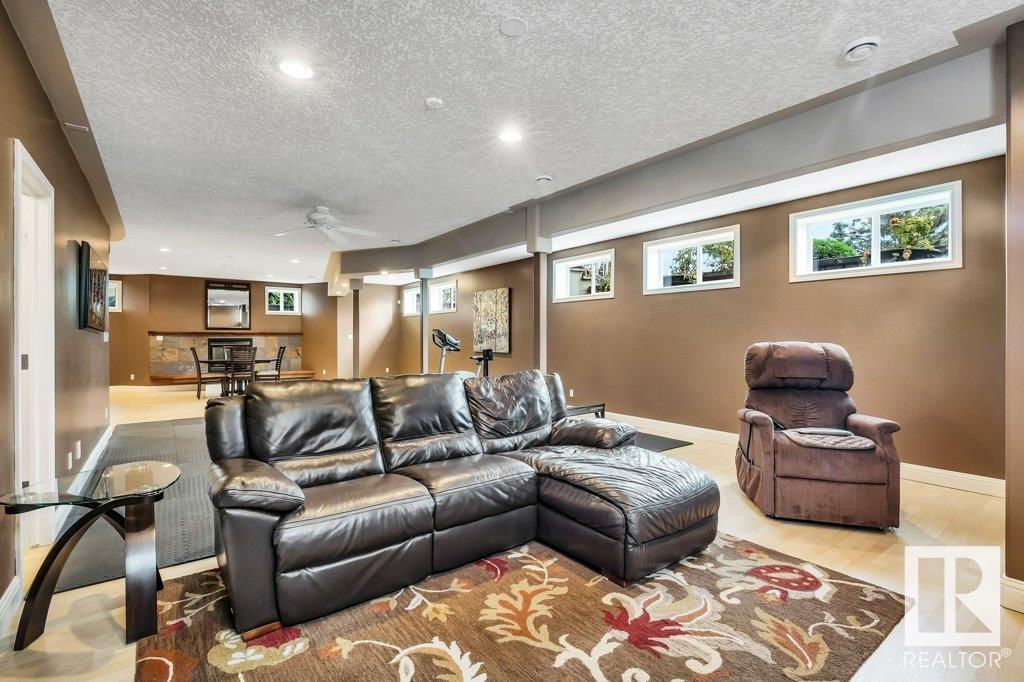      5508 ADA BV NW , Edmonton,  ,T5N 4N8 ;  Listing Number: MLS E4415426