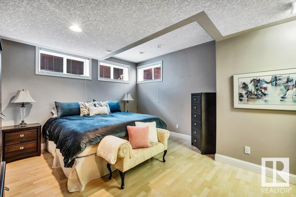      5508 ADA BV NW , Edmonton,  ,T5N 4N8 ;  Listing Number: MLS E4415426