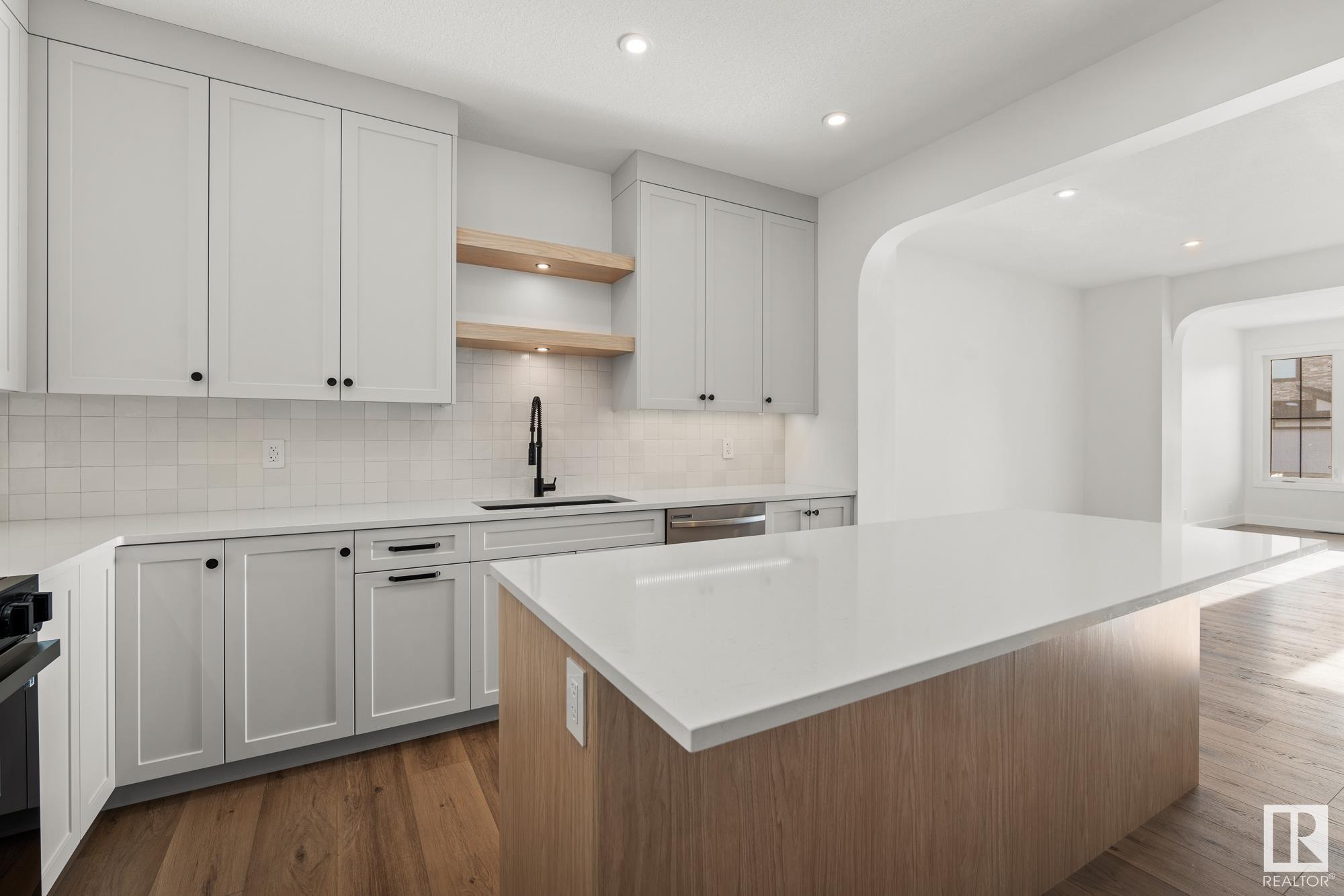      105 Newbury Ci , Sherwood Park,  ,T8B 0C4 ;  Listing Number: MLS E4415432