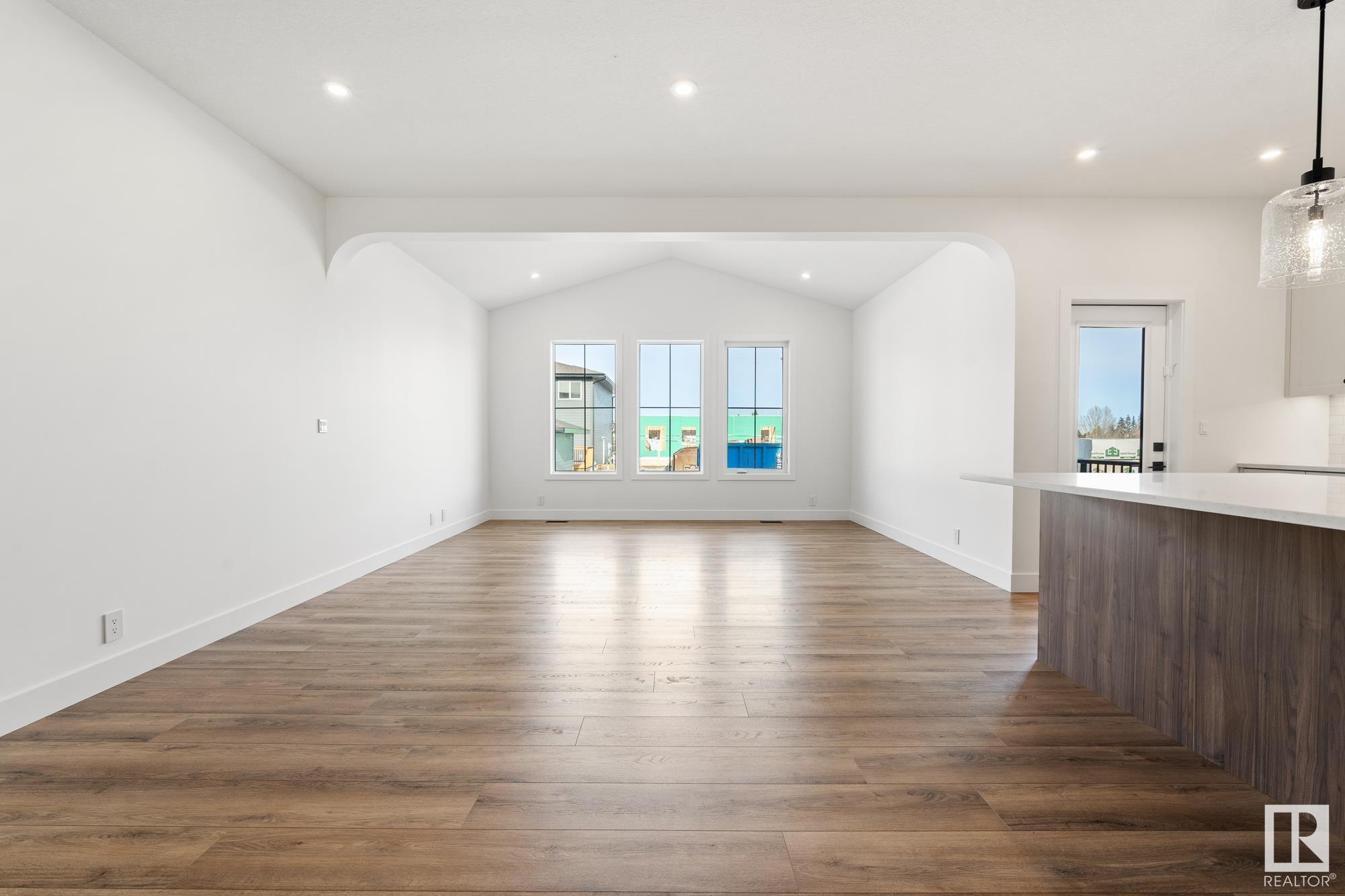      107 Newbury Cl , Sherwood Park,  ,T8B 0C4 ;  Listing Number: MLS E4415434