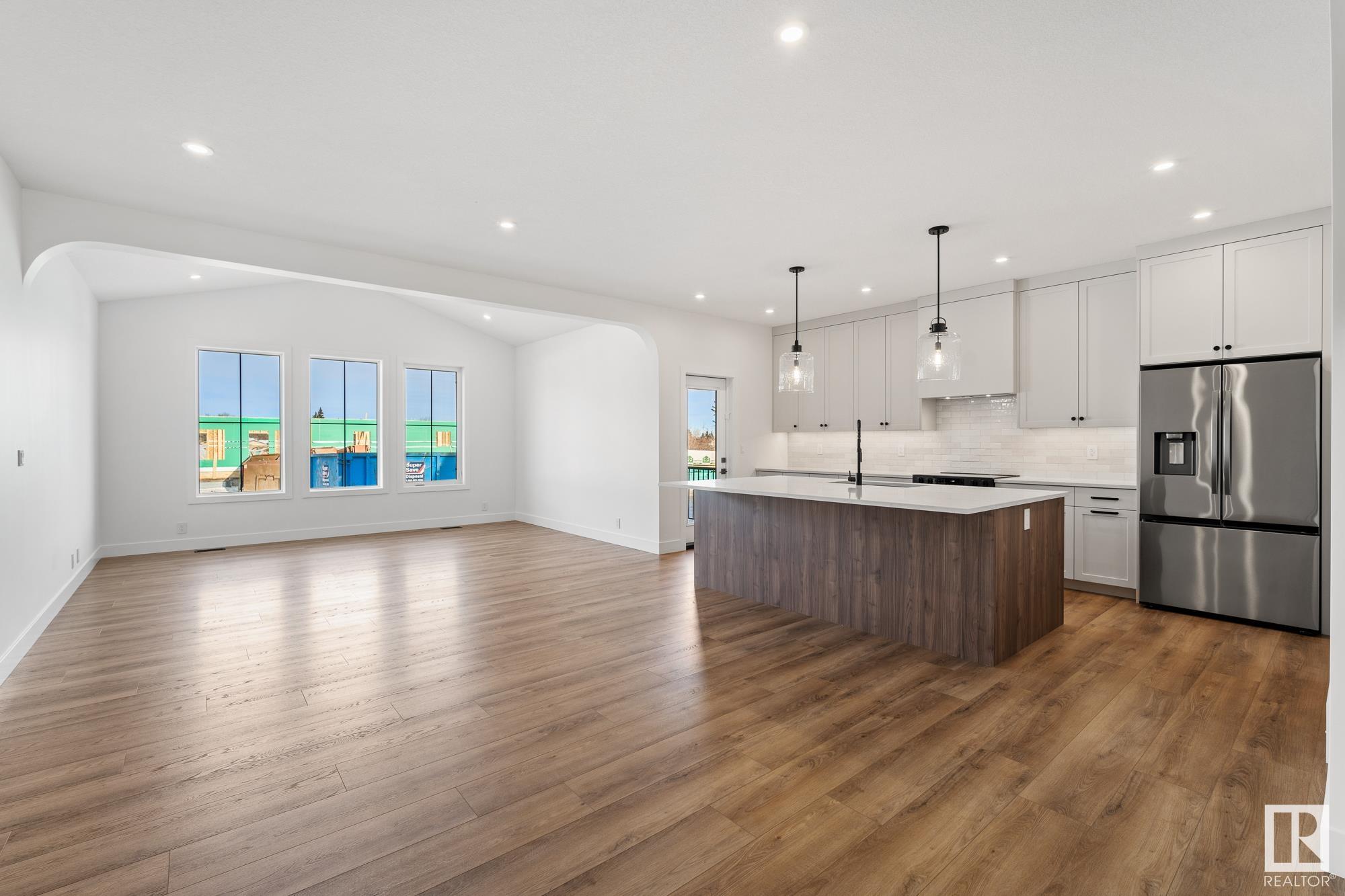      107 Newbury Cl , Sherwood Park,  ,T8B 0C4 ;  Listing Number: MLS E4415434