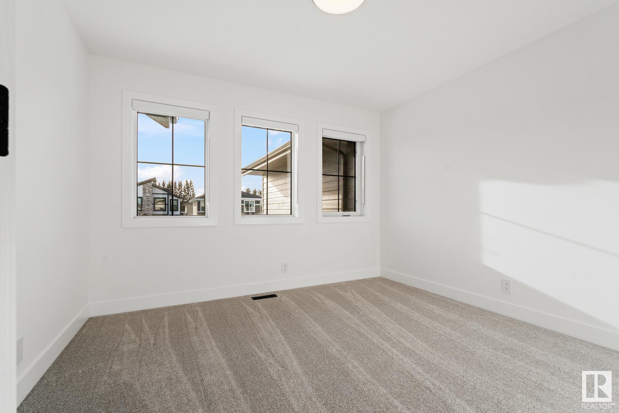      107 Newbury Cl , Sherwood Park,  ,T8B 0C4 ;  Listing Number: MLS E4415434