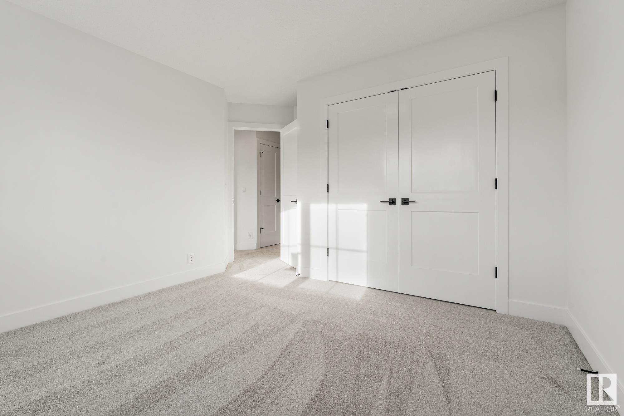      107 Newbury Cl , Sherwood Park,  ,T8B 0C4 ;  Listing Number: MLS E4415434