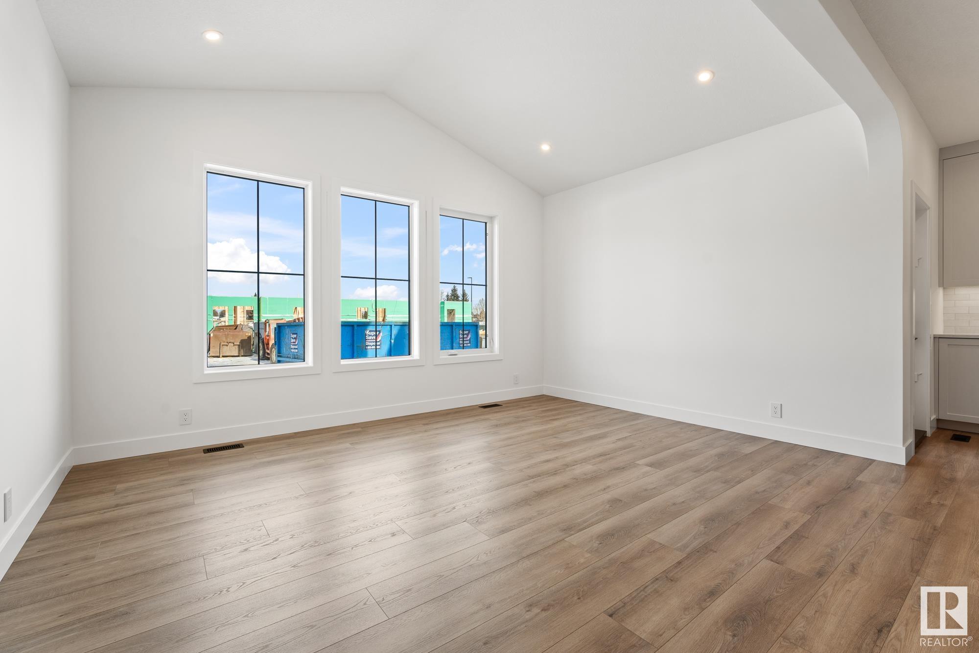      107 Newbury Cl , Sherwood Park,  ,T8B 0C4 ;  Listing Number: MLS E4415434