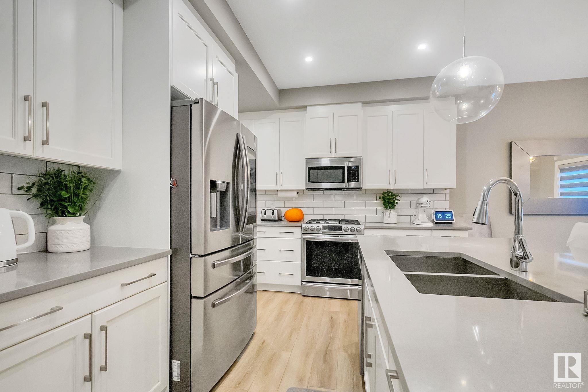     2306 KELLY CI SW , Edmonton,  ,T6W 3S3 ;  Listing Number: MLS E4415442