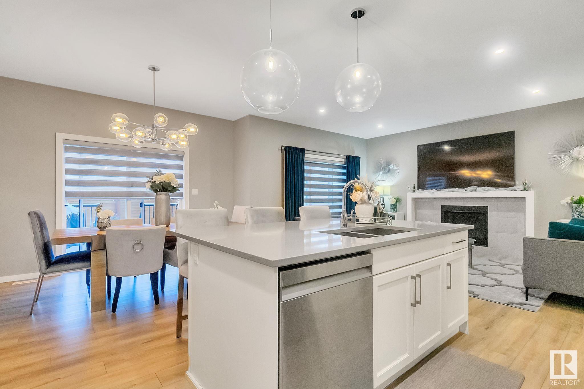      2306 KELLY CI SW , Edmonton,  ,T6W 3S3 ;  Listing Number: MLS E4415442