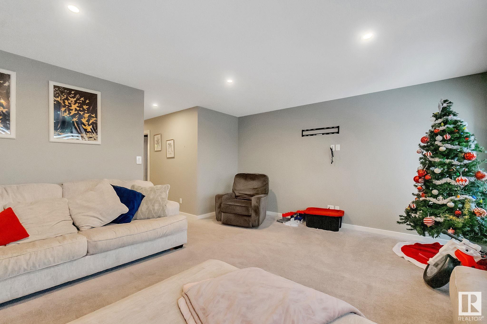      2306 KELLY CI SW , Edmonton,  ,T6W 3S3 ;  Listing Number: MLS E4415442