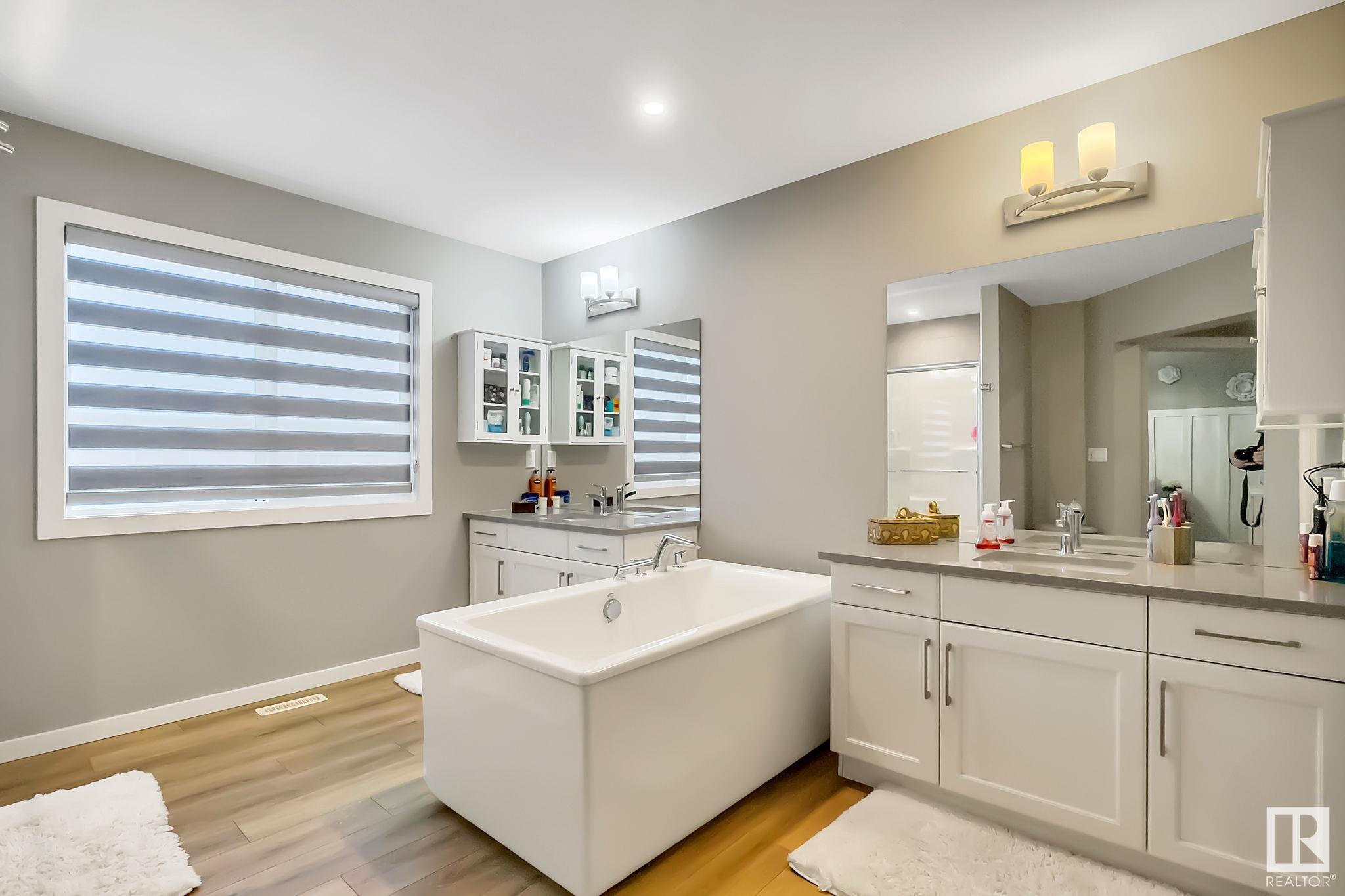      2306 KELLY CI SW , Edmonton,  ,T6W 3S3 ;  Listing Number: MLS E4415442