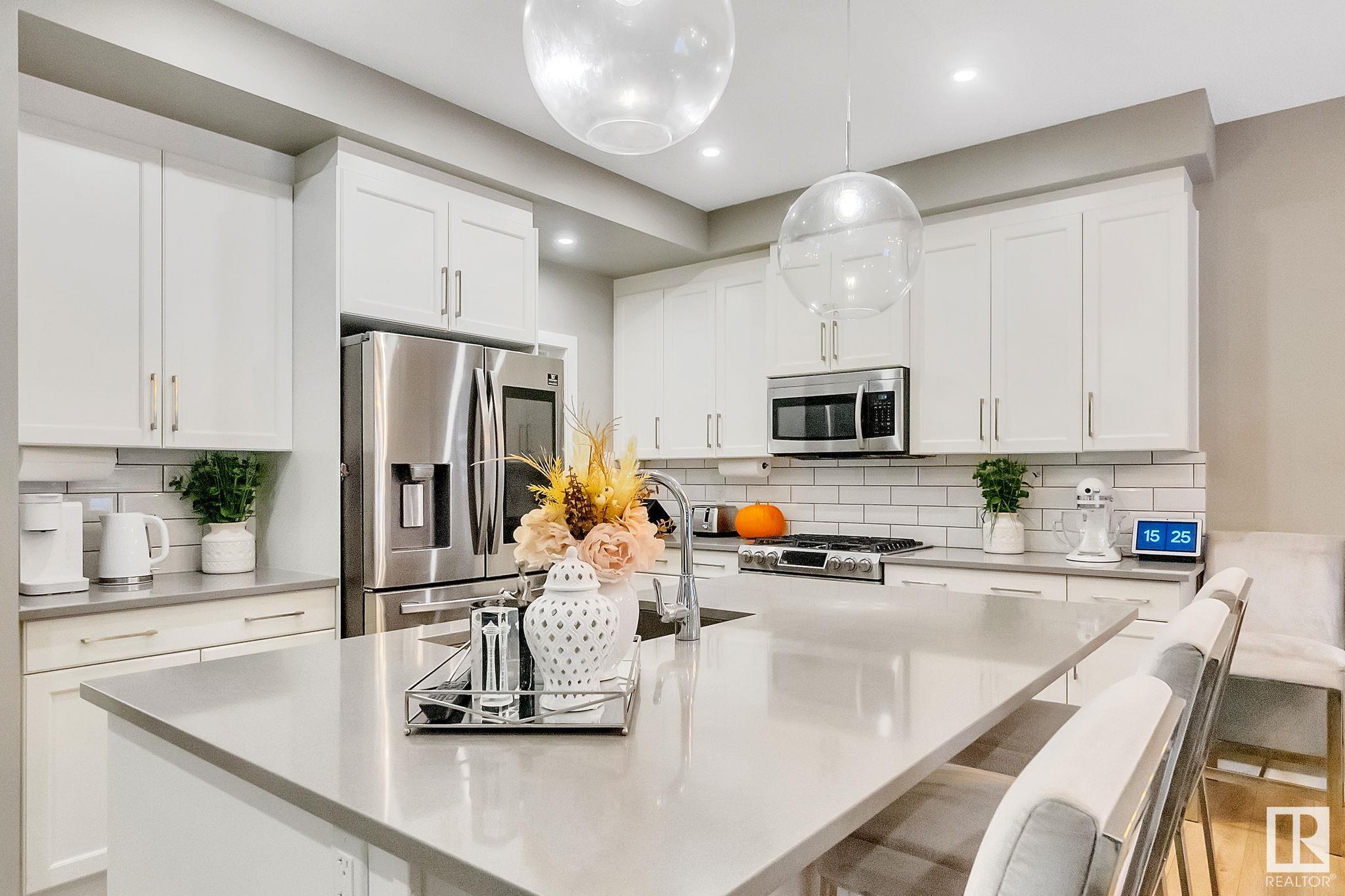      2306 KELLY CI SW , Edmonton,  ,T6W 3S3 ;  Listing Number: MLS E4415442