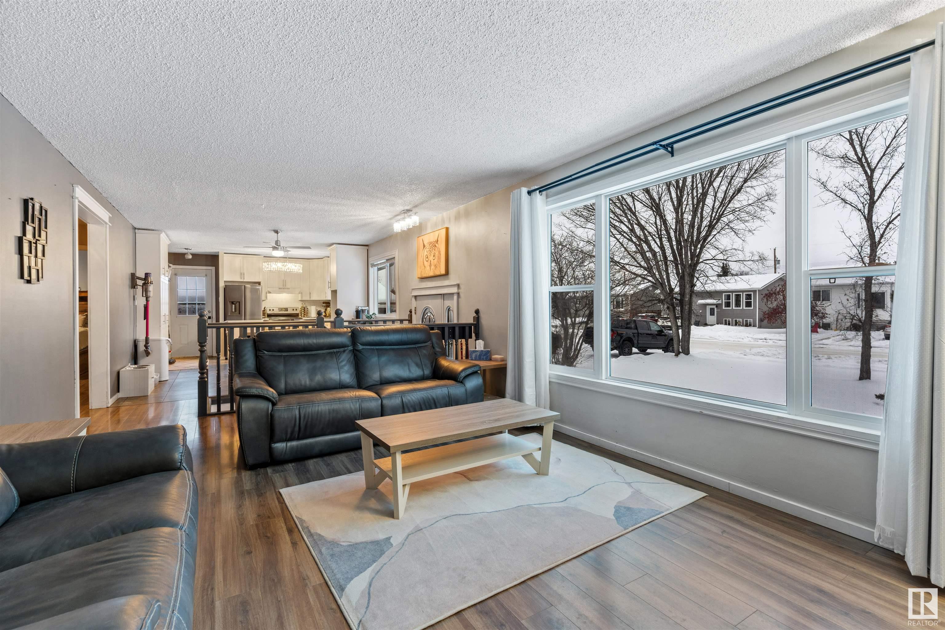      6009 52 AV , Cold Lake,  ,T9M 2M3 ;  Listing Number: MLS E4415463