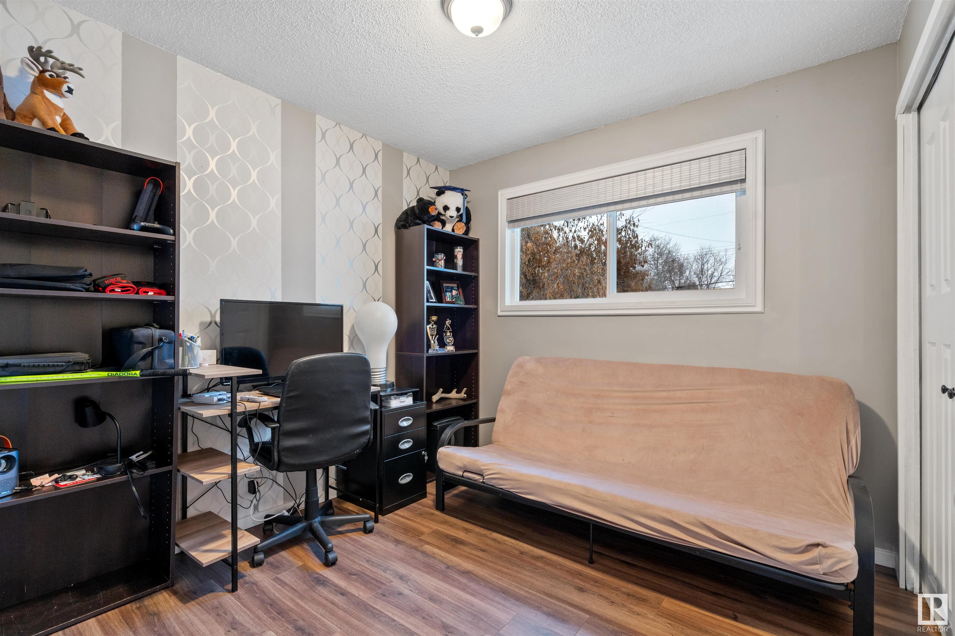      6009 52 AV , Cold Lake,  ,T9M 2M3 ;  Listing Number: MLS E4415463