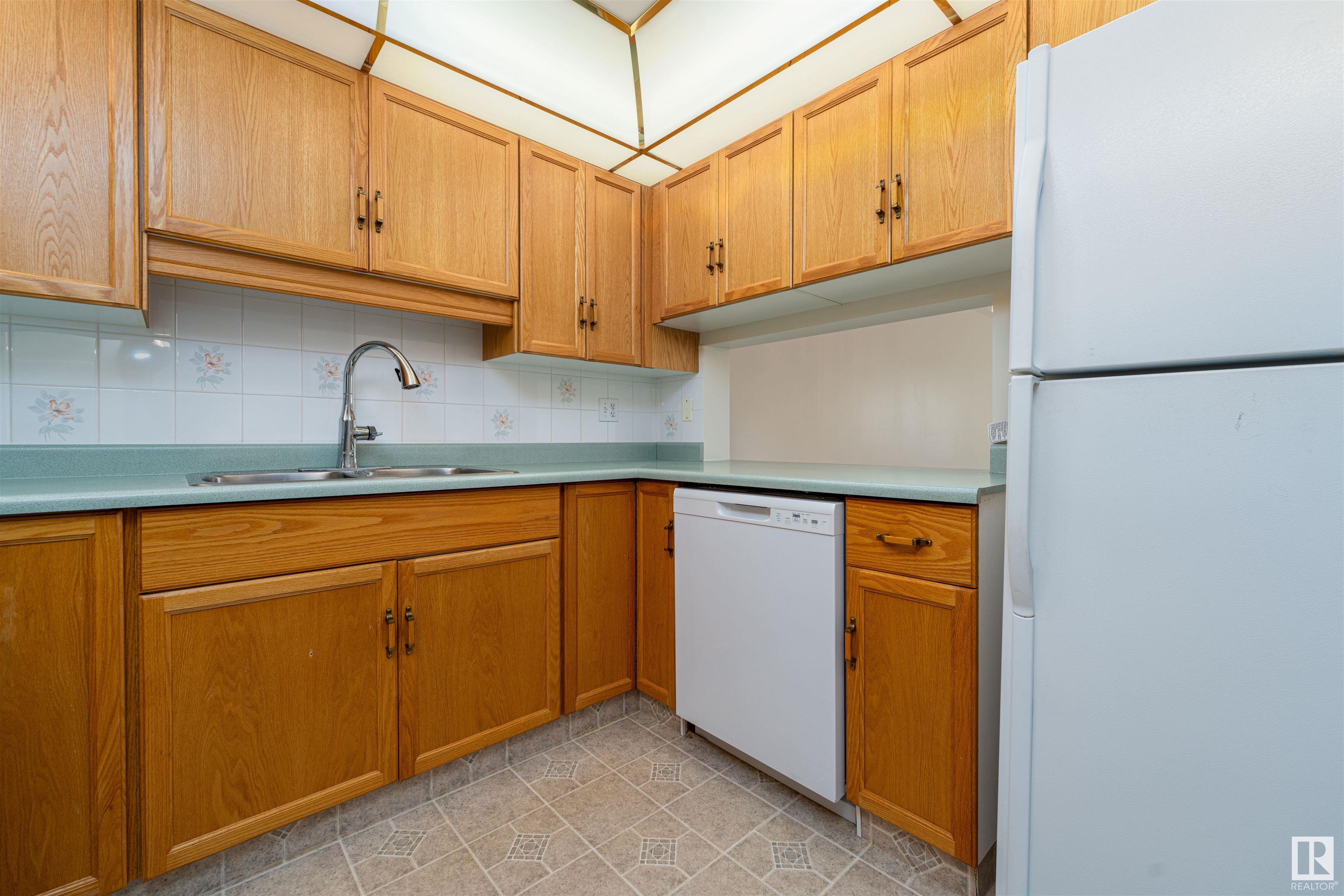      #212 9926 100 AV , Fort Saskatchewan,  ,T8L 4E3 ;  Listing Number: MLS E4415465