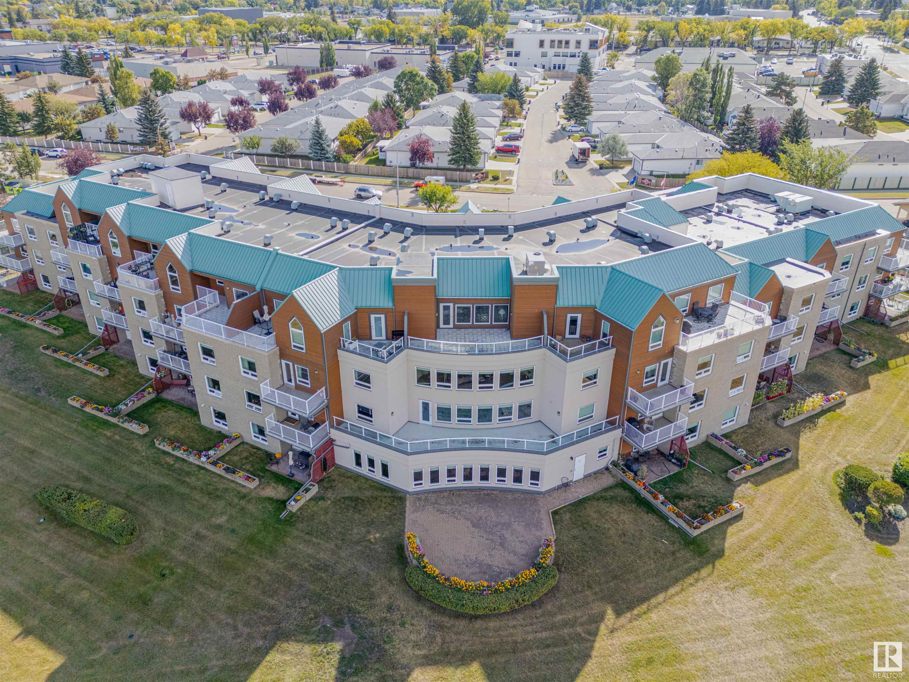      #212 9926 100 AV , Fort Saskatchewan,  ,T8L 4E3 ;  Listing Number: MLS E4415465