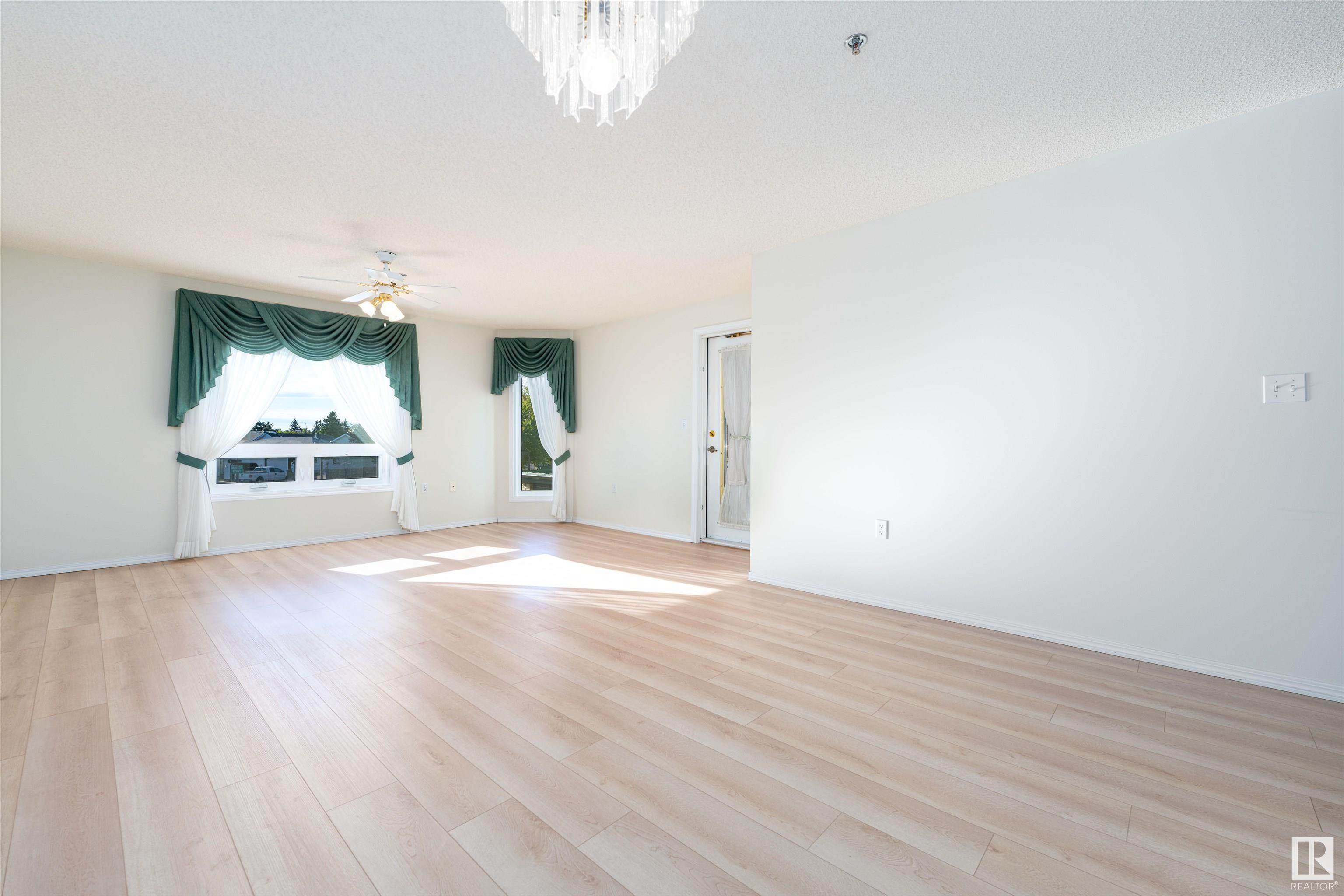      #212 9926 100 AV , Fort Saskatchewan,  ,T8L 4E3 ;  Listing Number: MLS E4415465