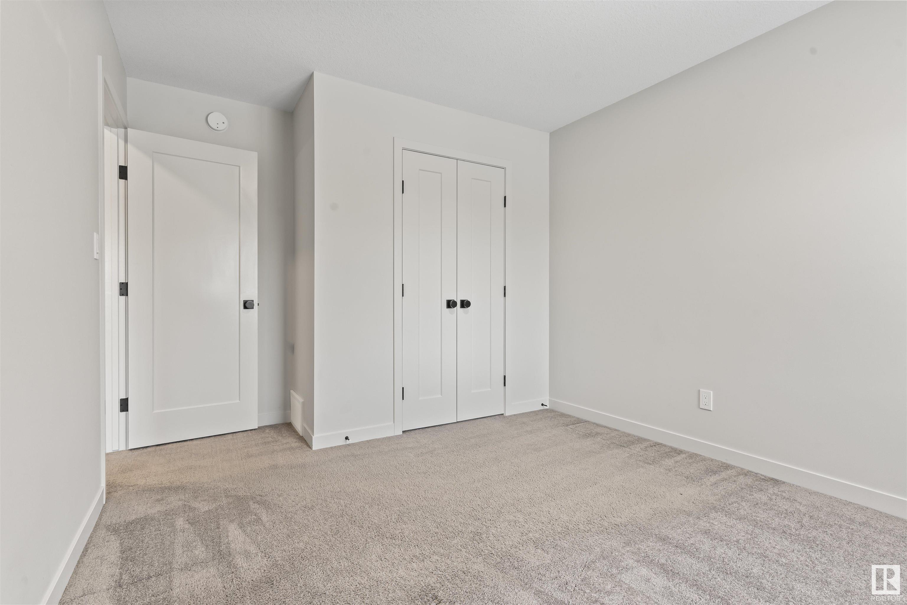      9226 PEAR DR SW , Edmonton,  ,T6X 2Z4 ;  Listing Number: MLS E4415466