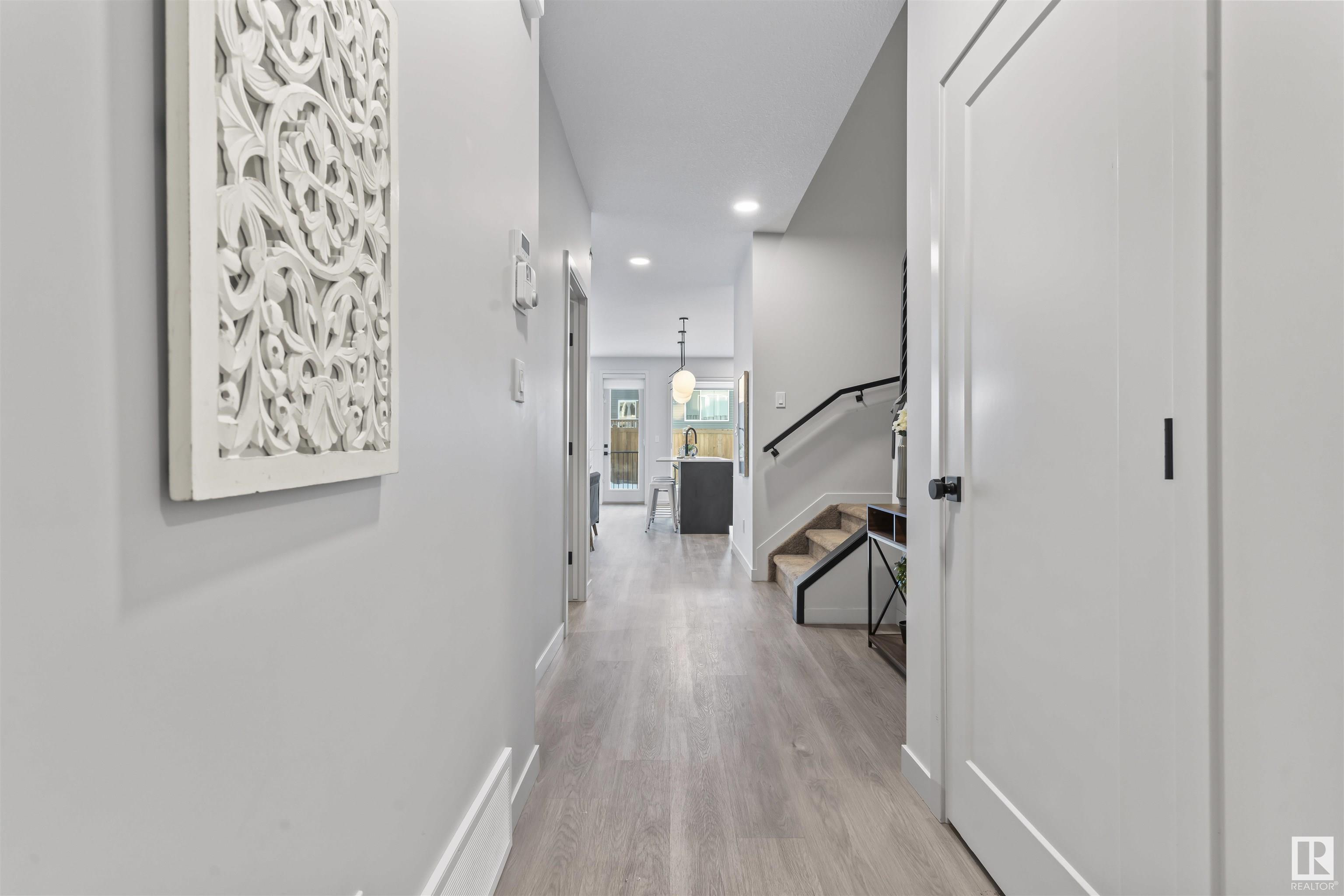      9226 PEAR DR SW , Edmonton,  ,T6X 2Z4 ;  Listing Number: MLS E4415466