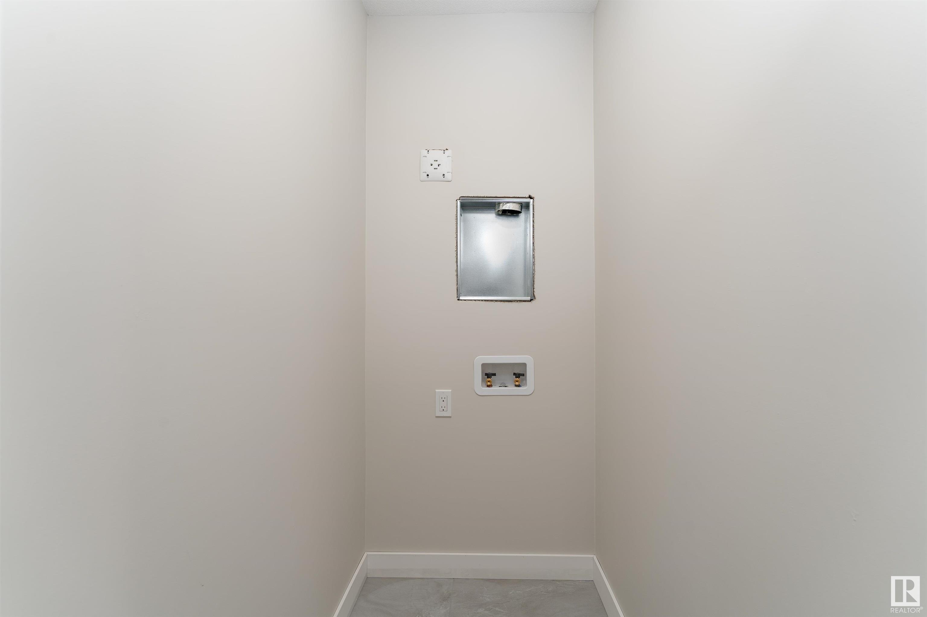      9351 222 ST NW , Edmonton,  ,T5T 7T1 ;  Listing Number: MLS E4415477